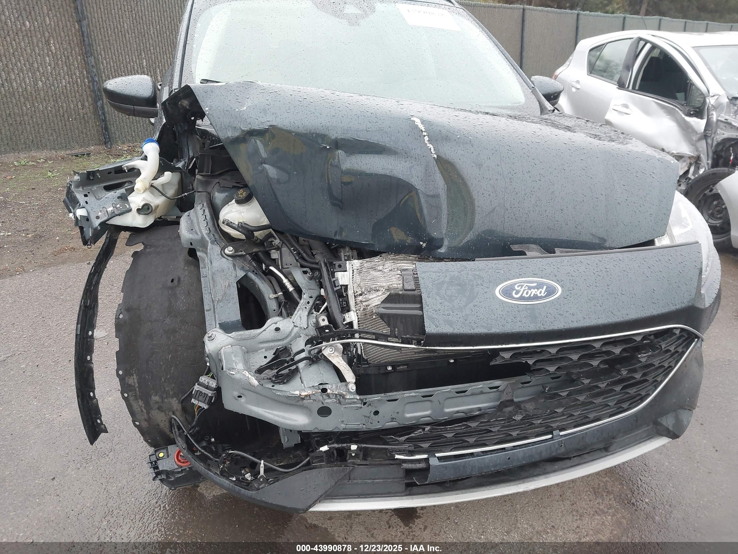 FORD ESCAPE image 6