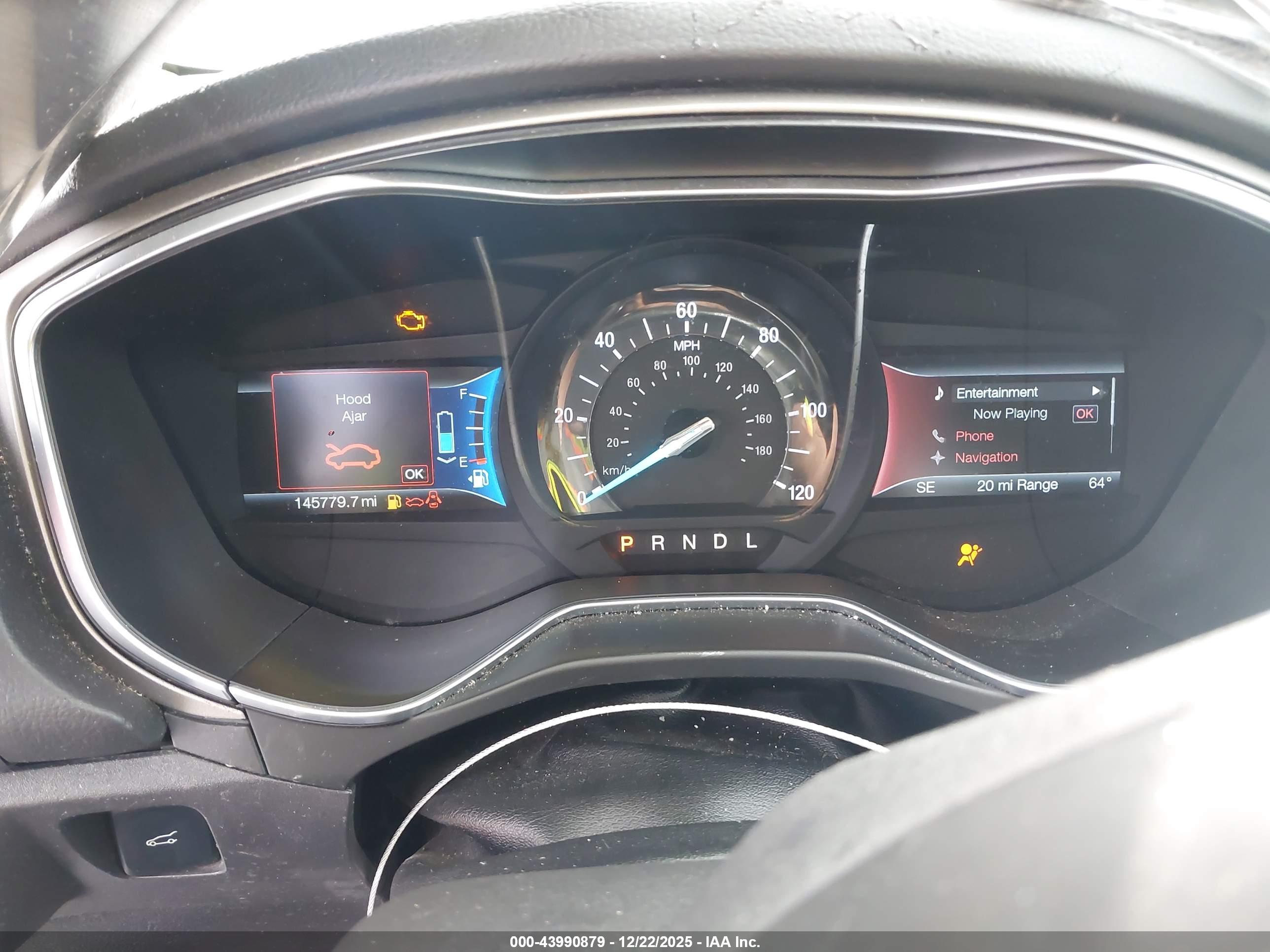 FORD FUSION image 7