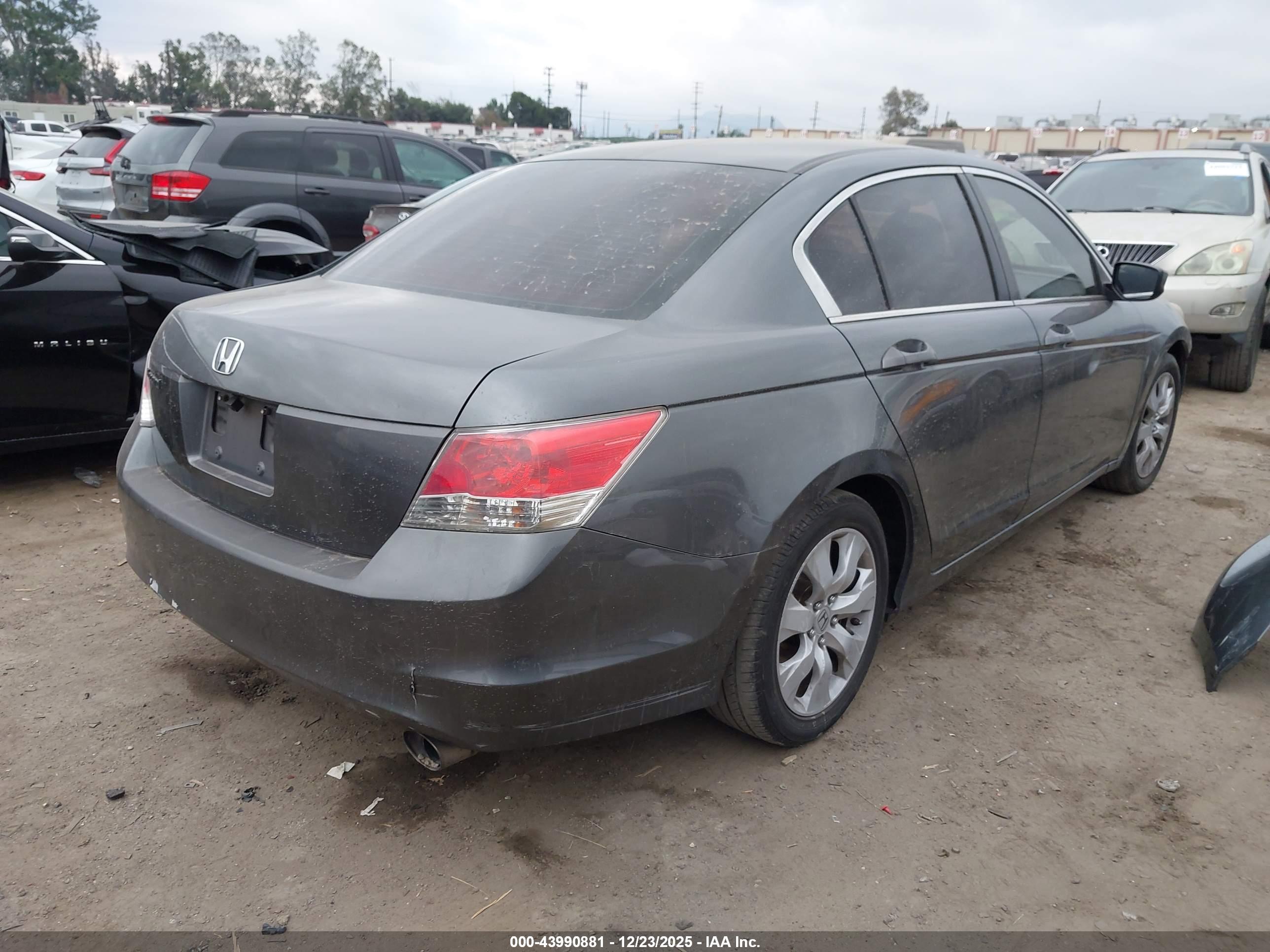 HONDA ACCORD image 4