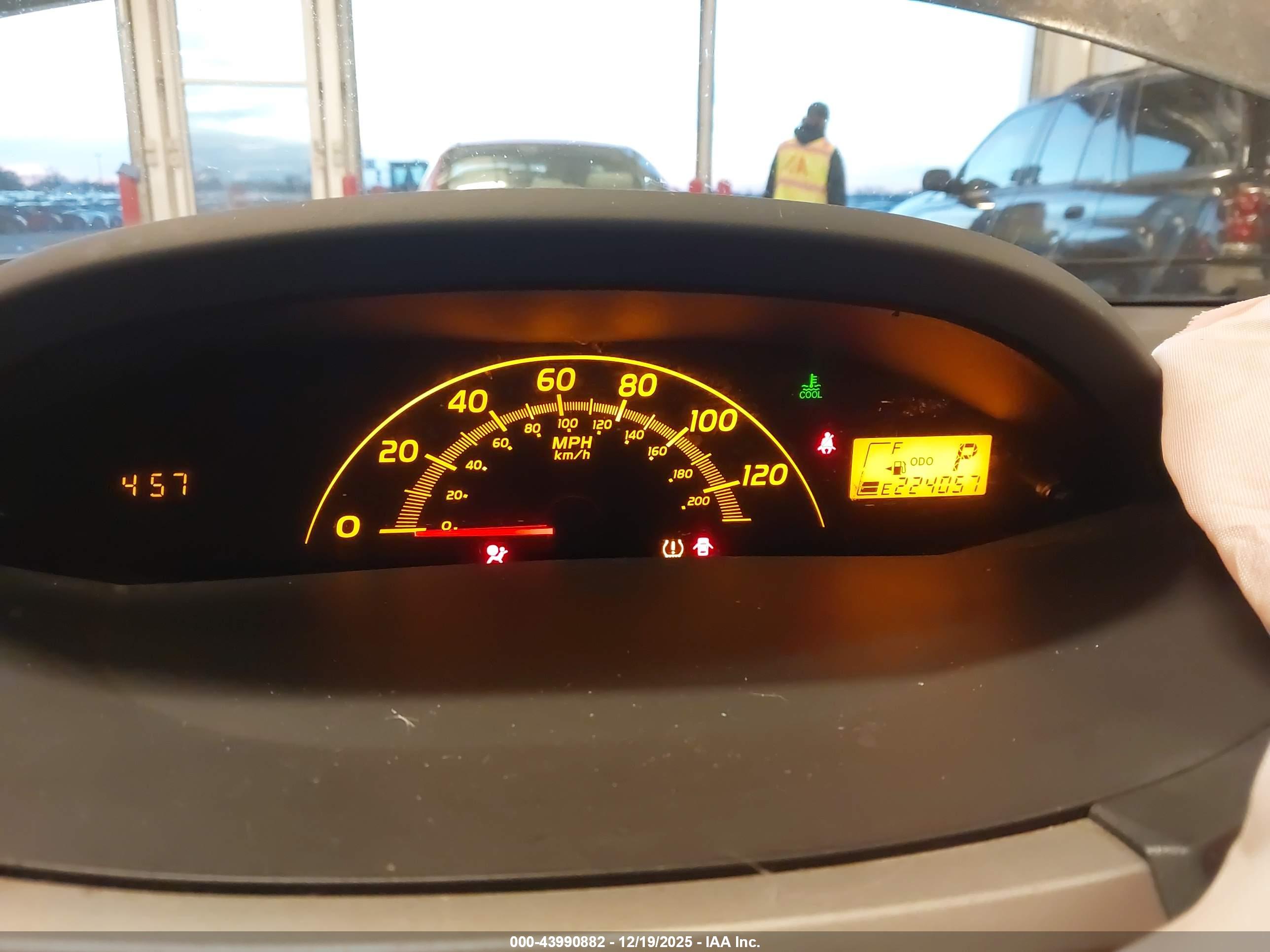 TOYOTA YARIS image 7