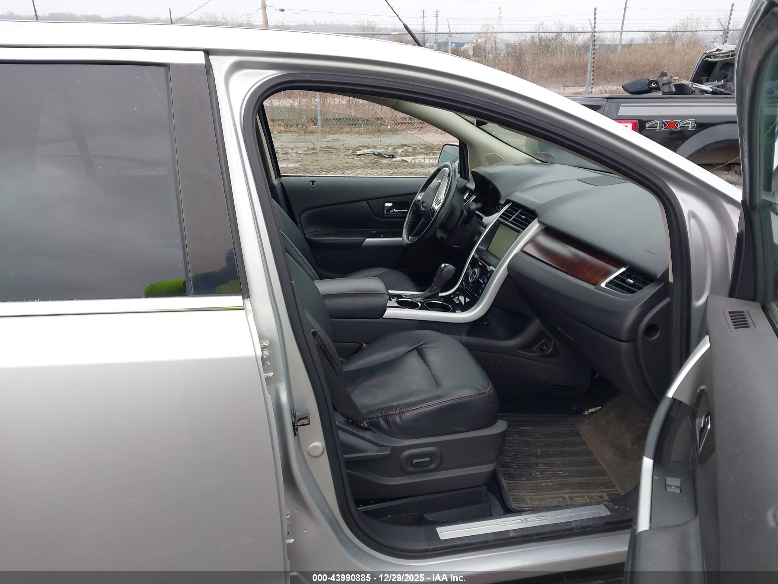 FORD EDGE image 5