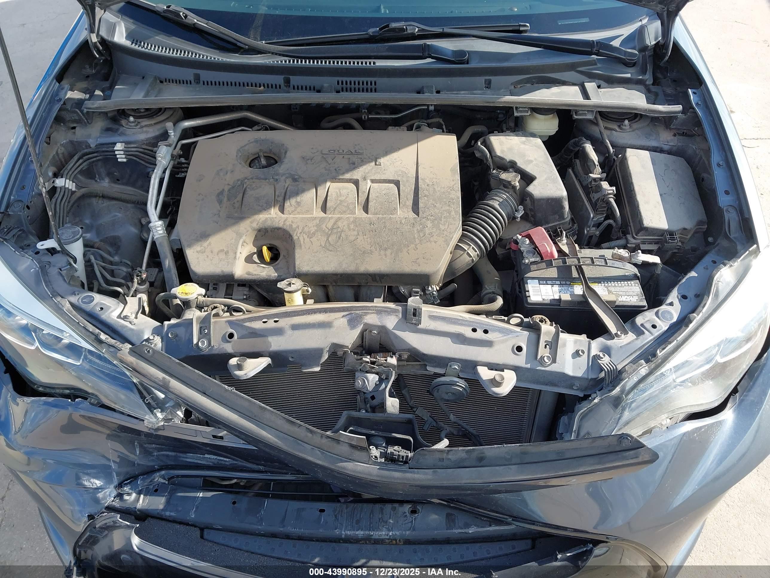 TOYOTA COROLLA image 10