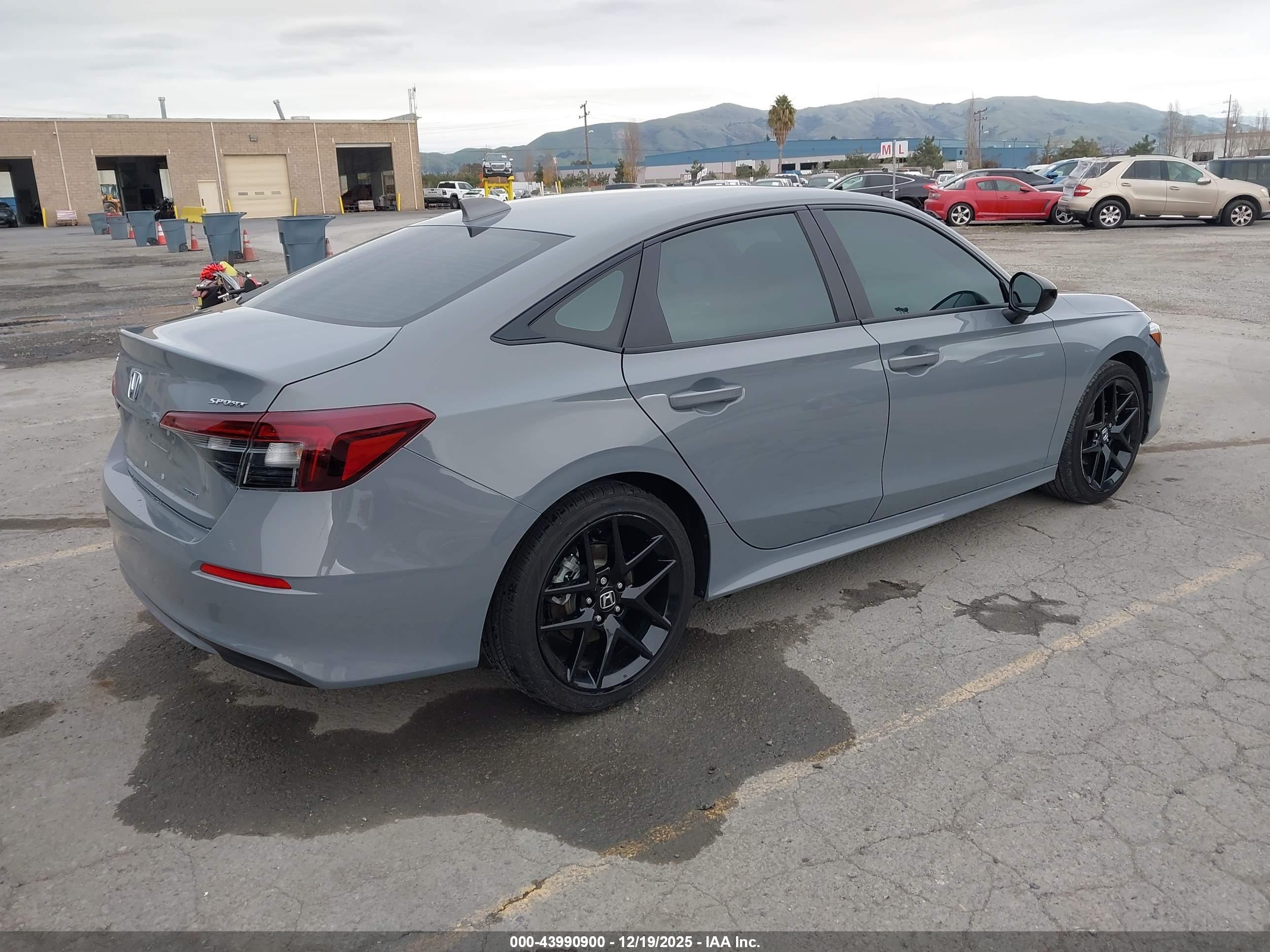 HONDA CIVIC image 4
