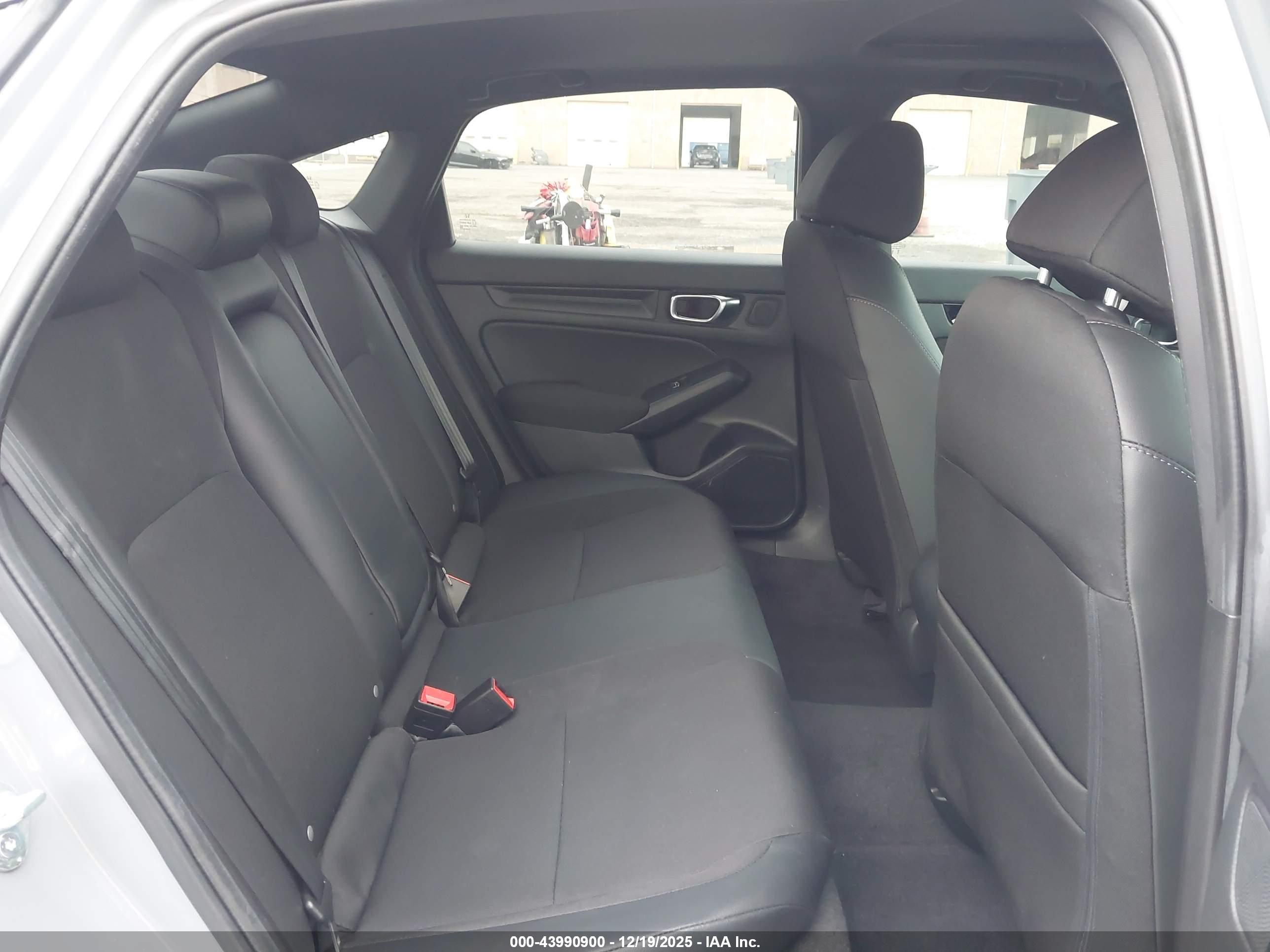 HONDA CIVIC image 8