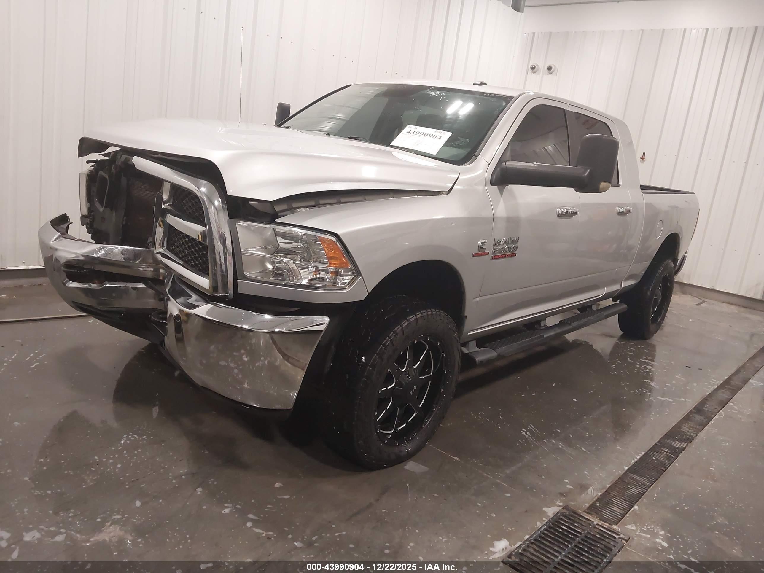RAM 2500 image 2
