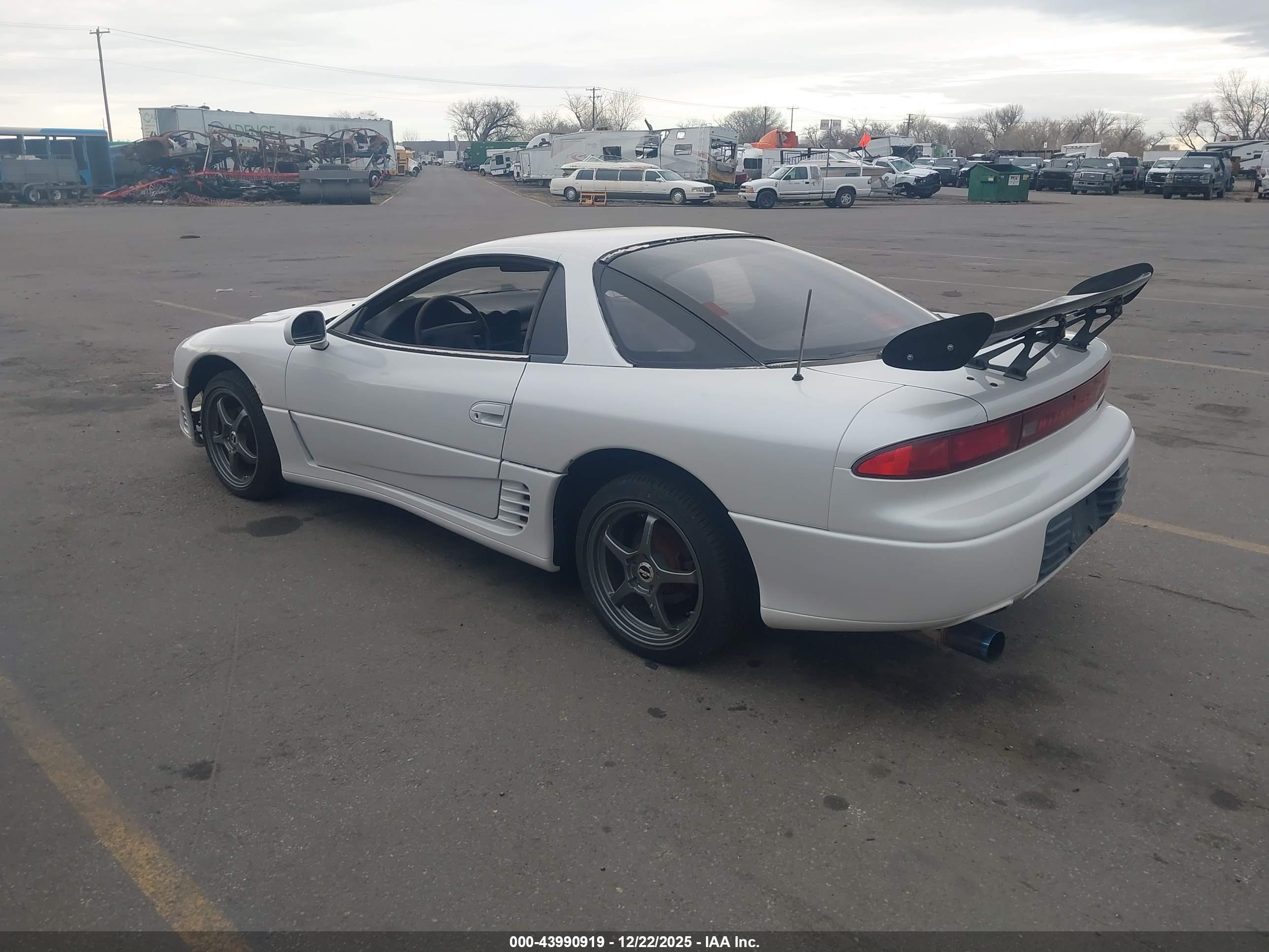 MITSUBISHI 3000 image 3