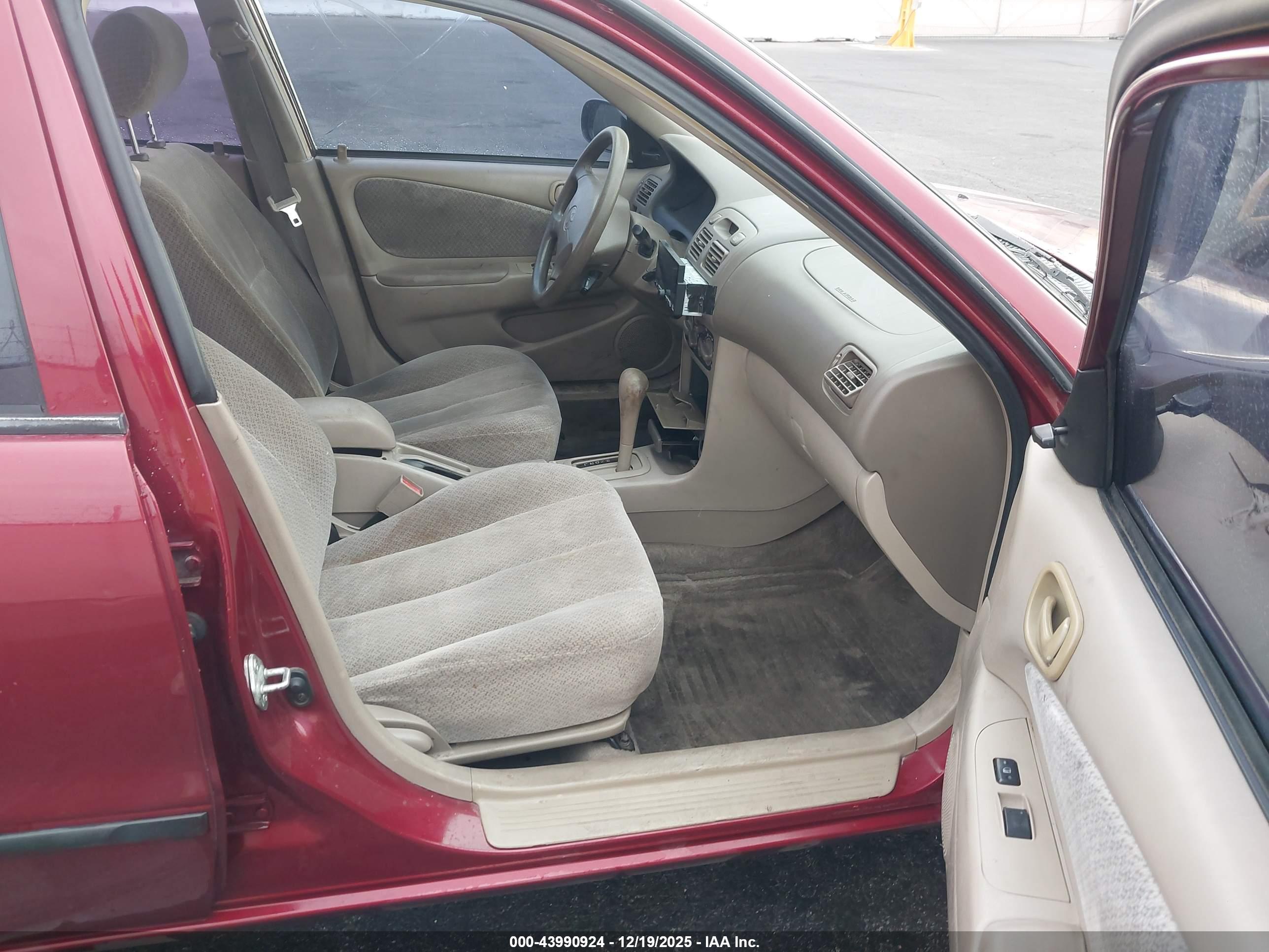 TOYOTA COROLLA image 5