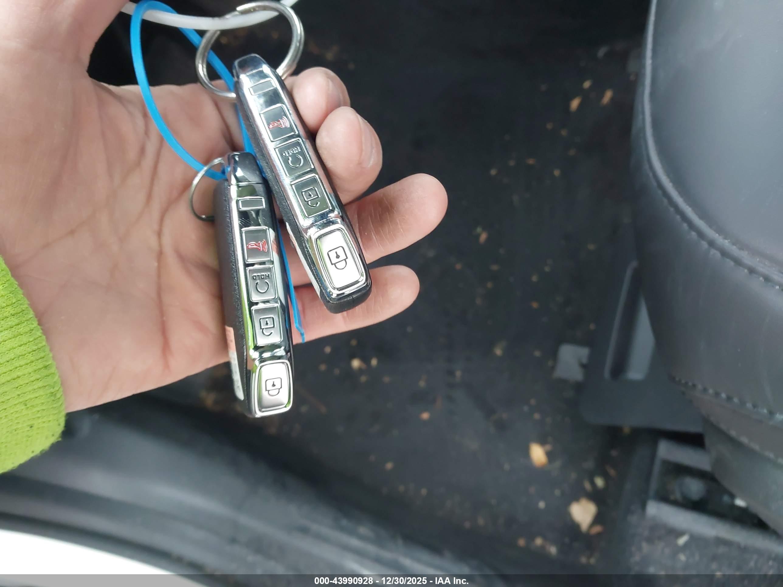 KIA NIRO image 11