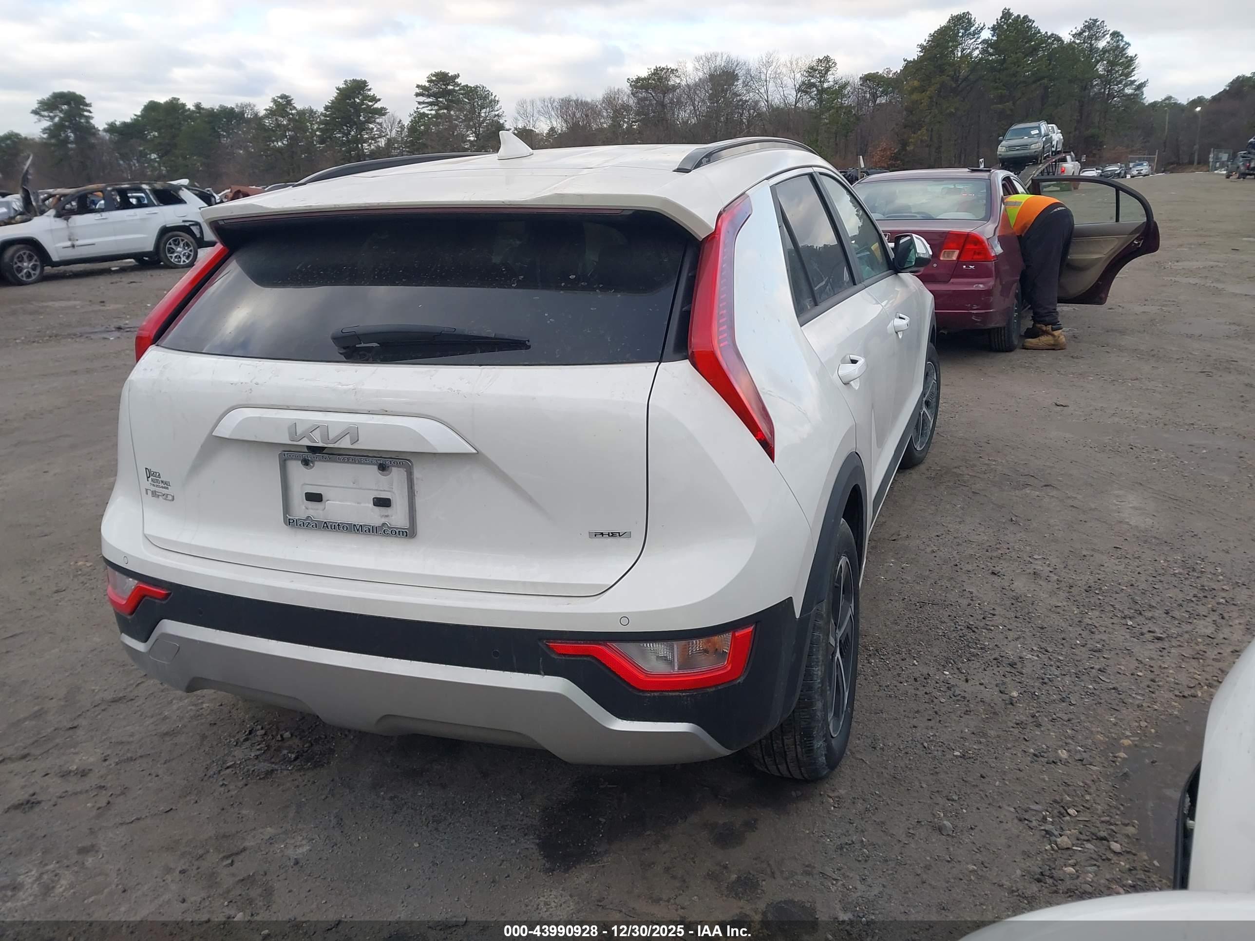 KIA NIRO image 4