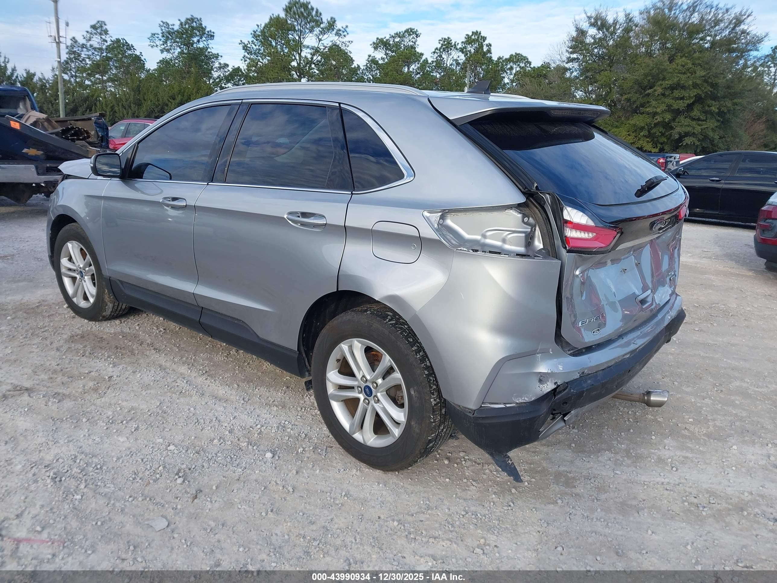 FORD EDGE image 3
