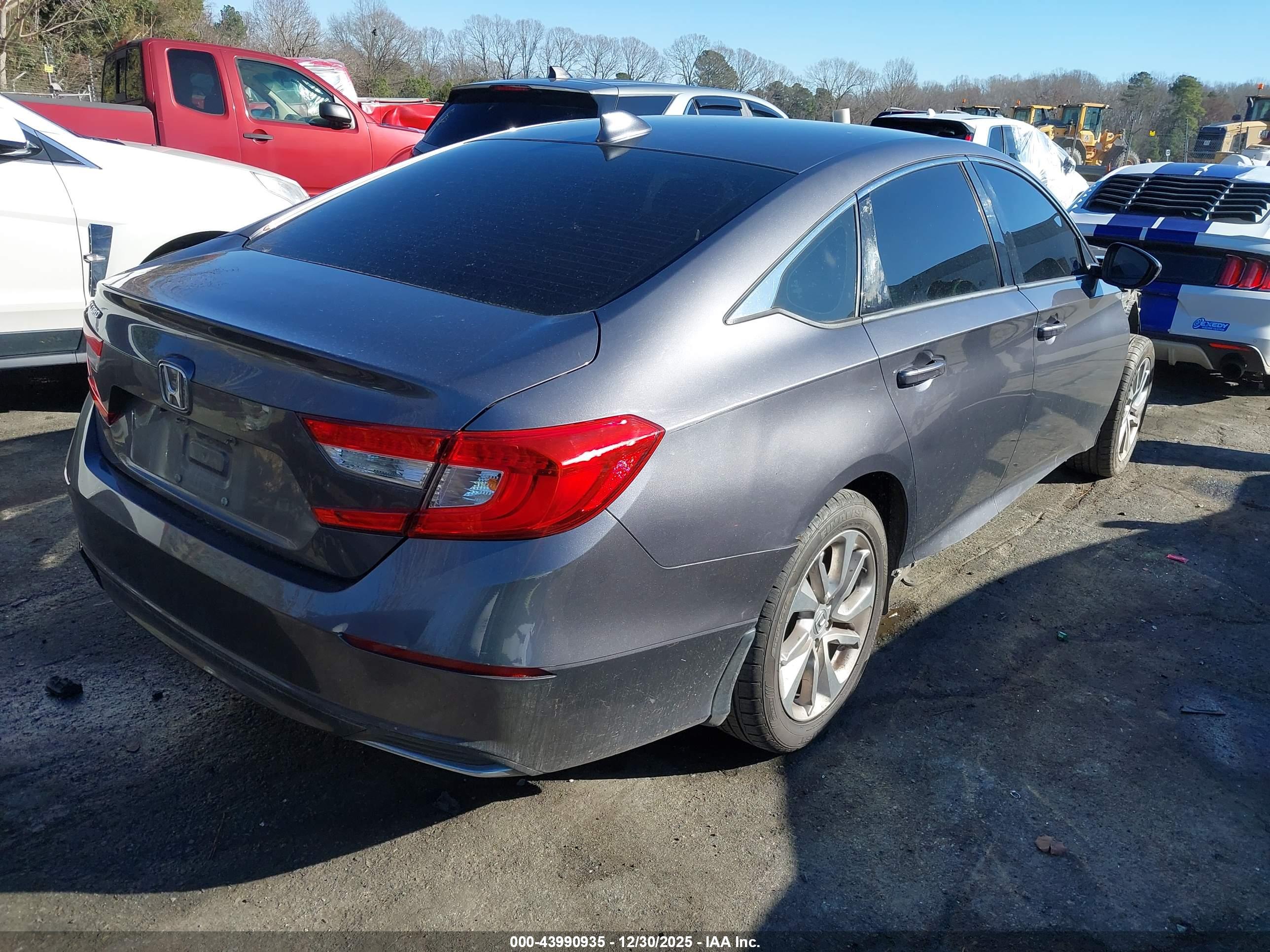 HONDA ACCORD image 4