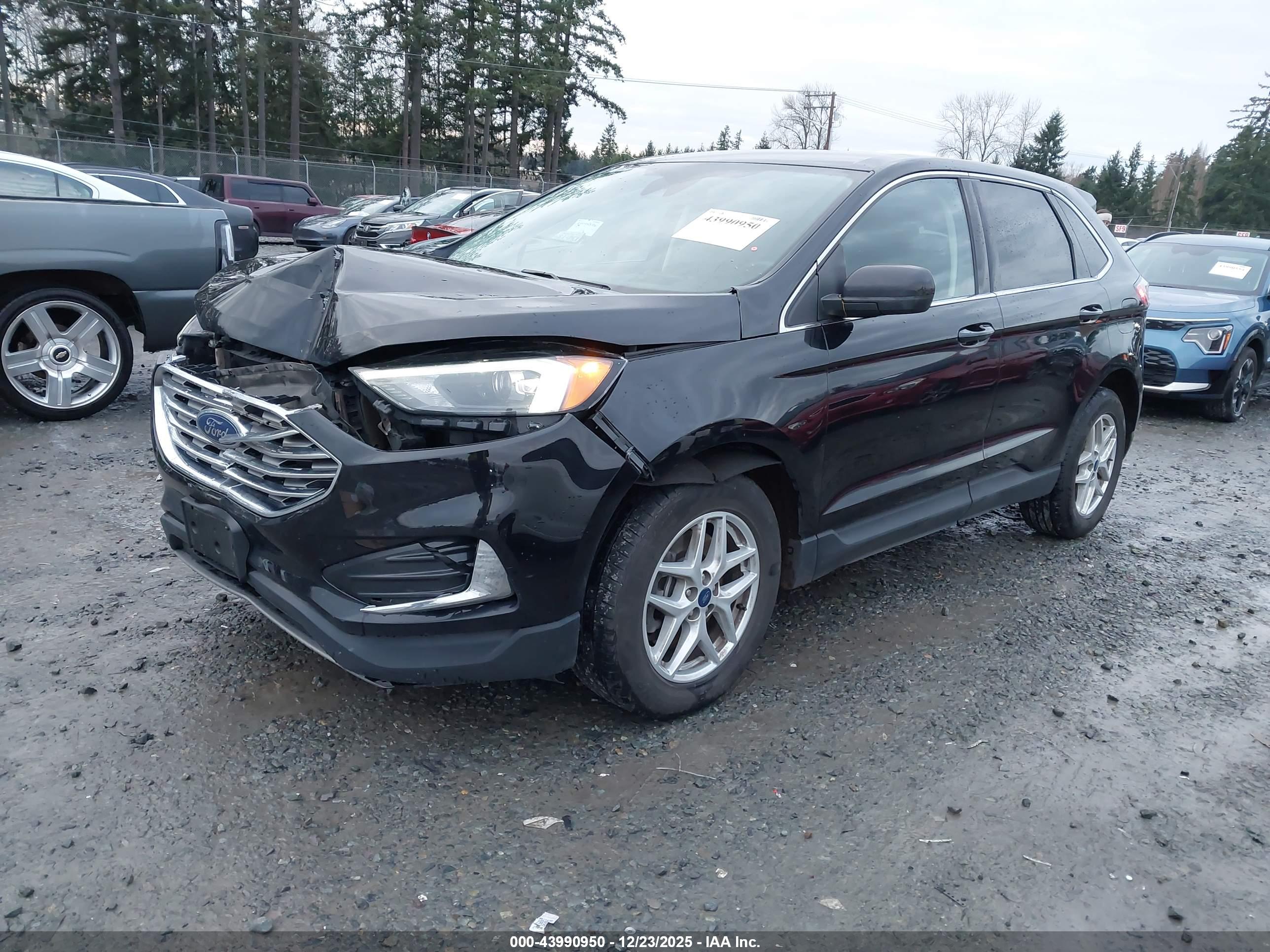 FORD EDGE image 2