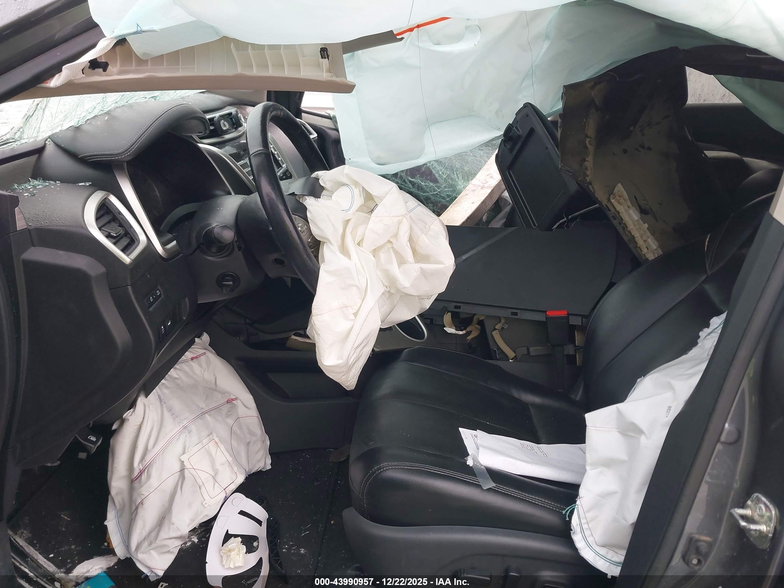 NISSAN MURANO image 5
