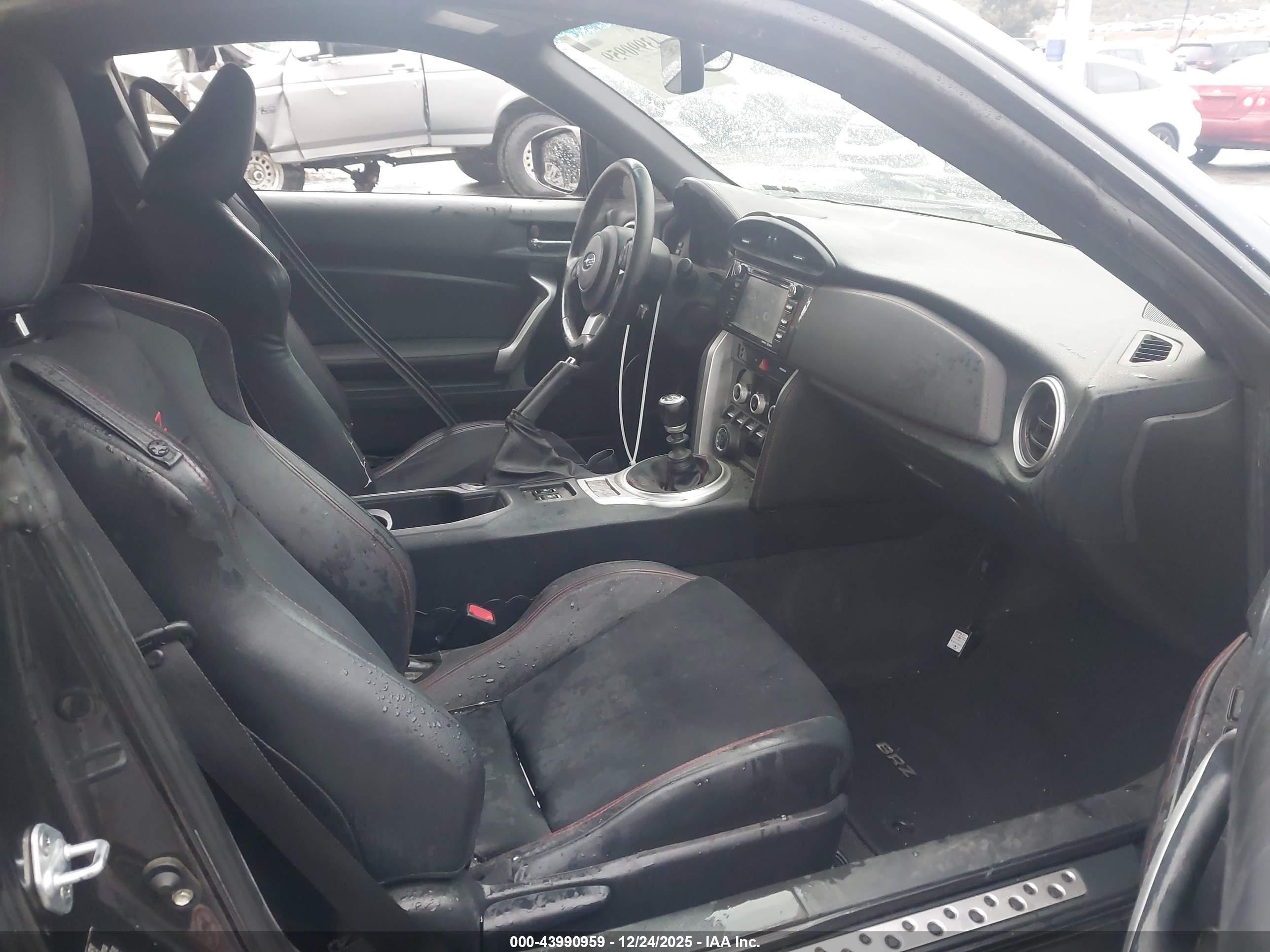 SUBARU BRZ image 5