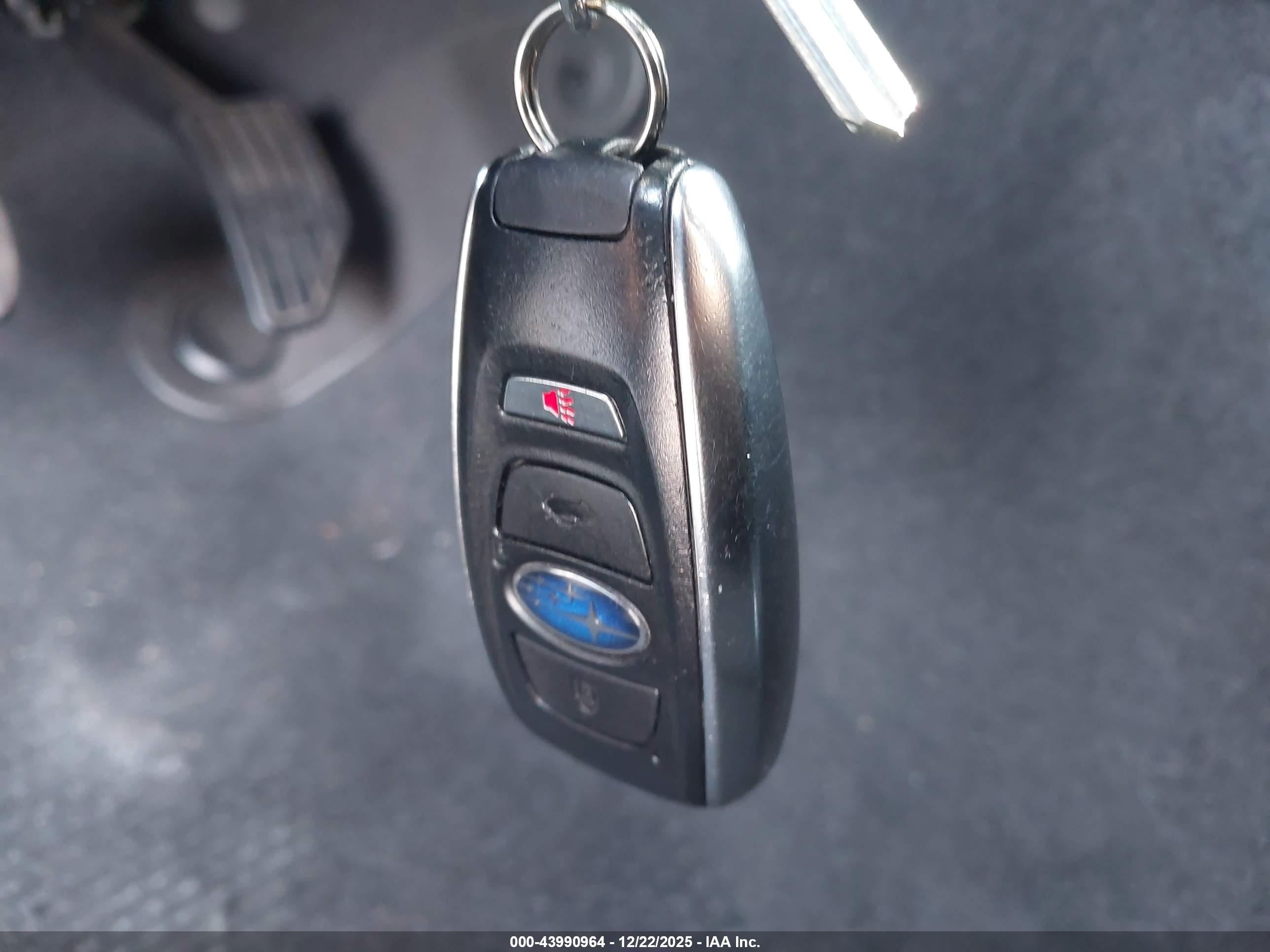 SUBARU CROSSTREK image 11