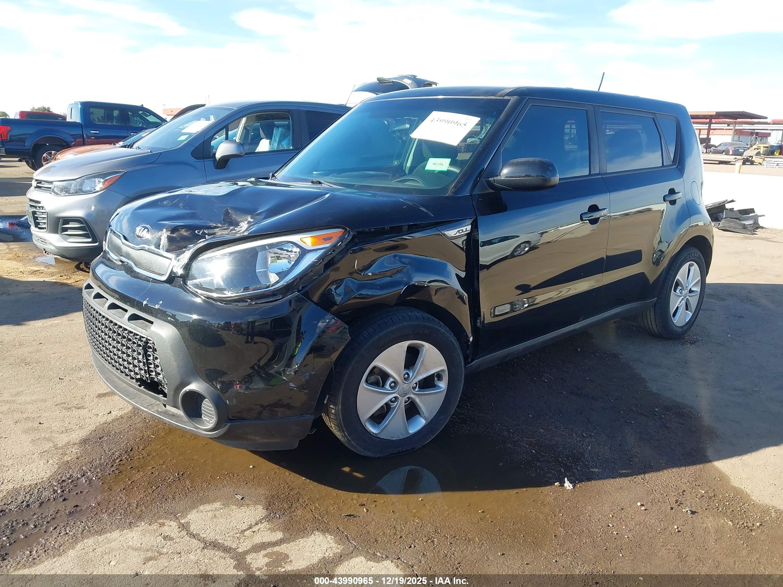 KIA SOUL image 2