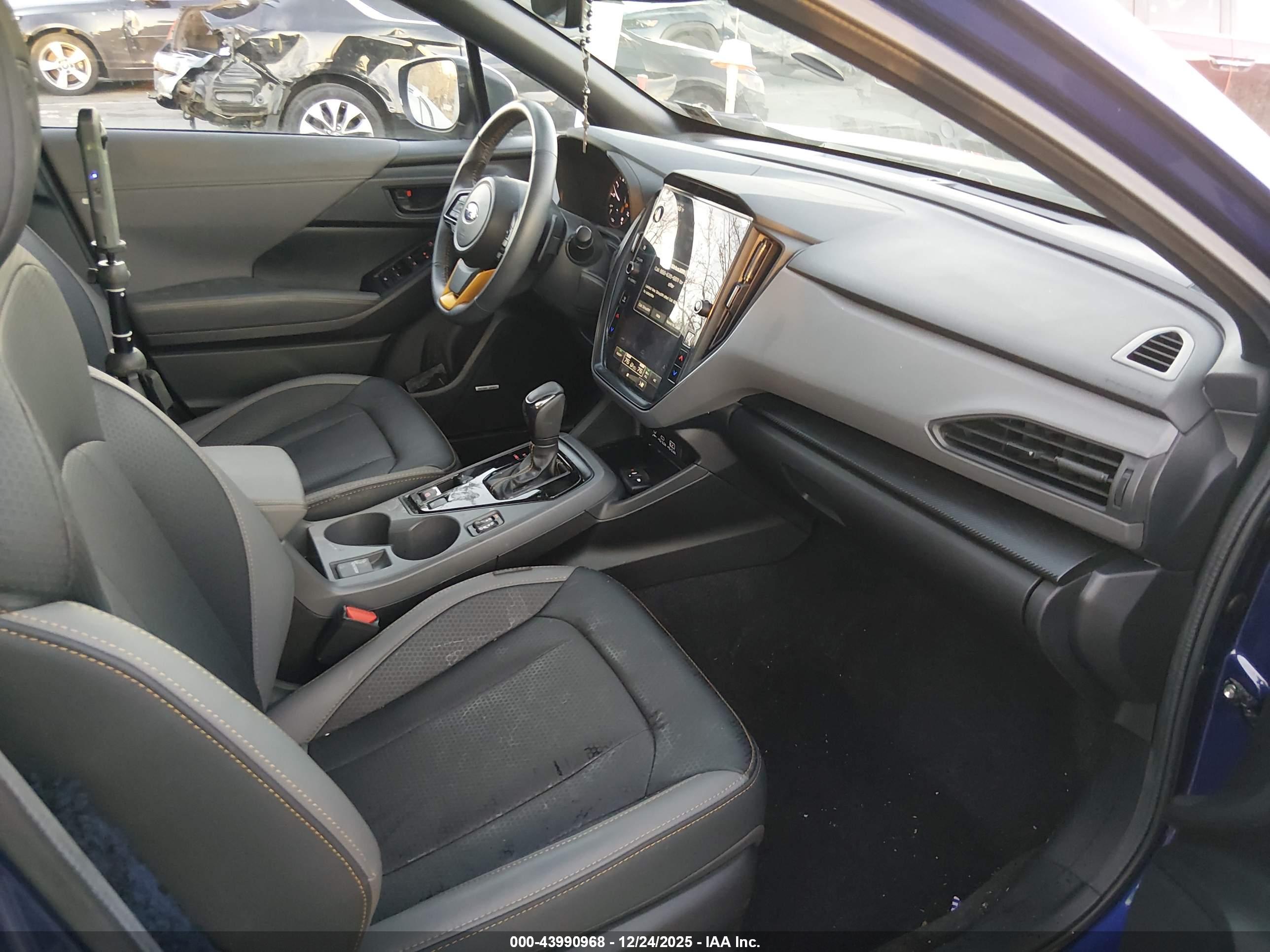 SUBARU CROSSTREK image 5