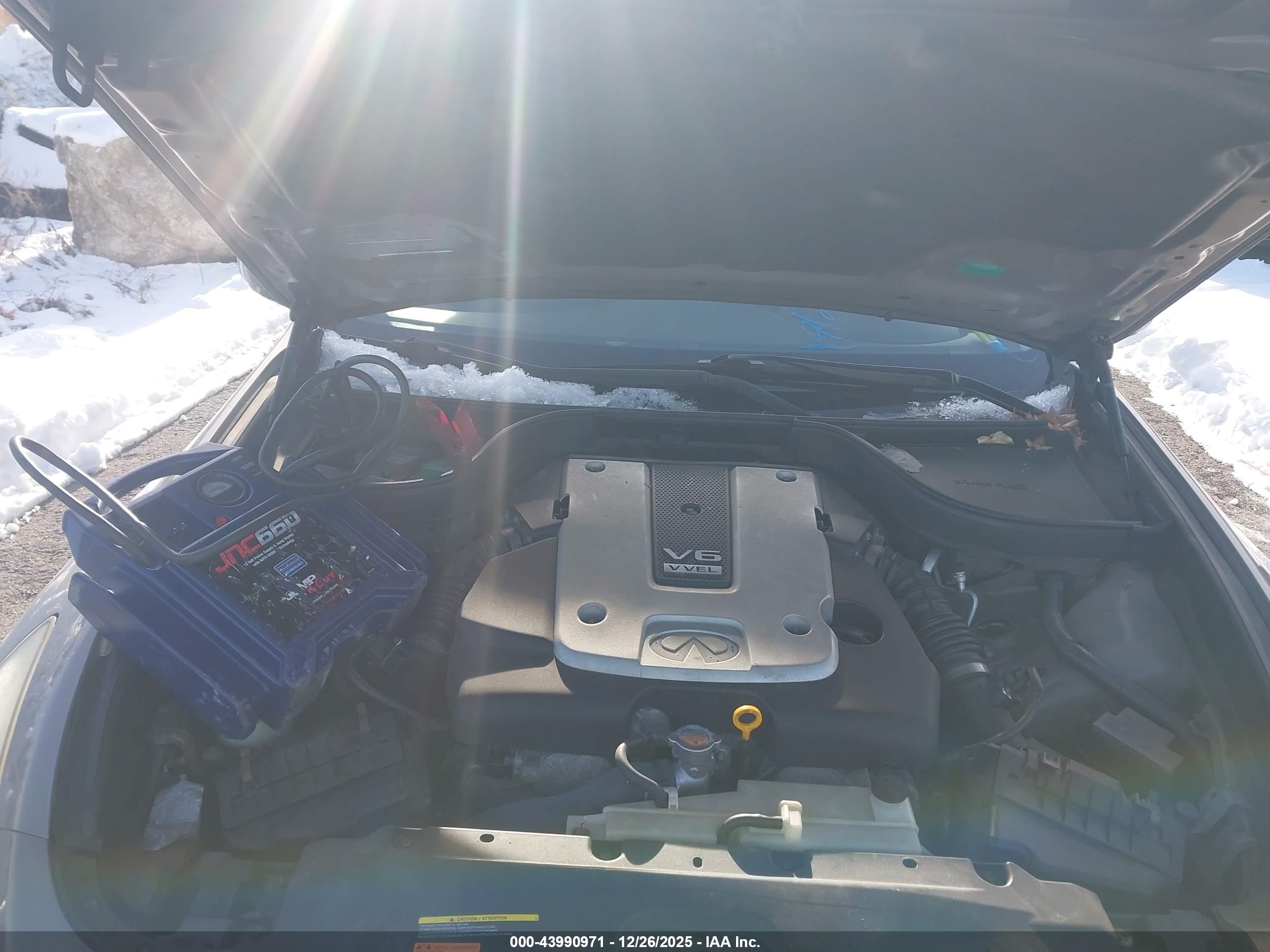 INFINITI G37X image 10