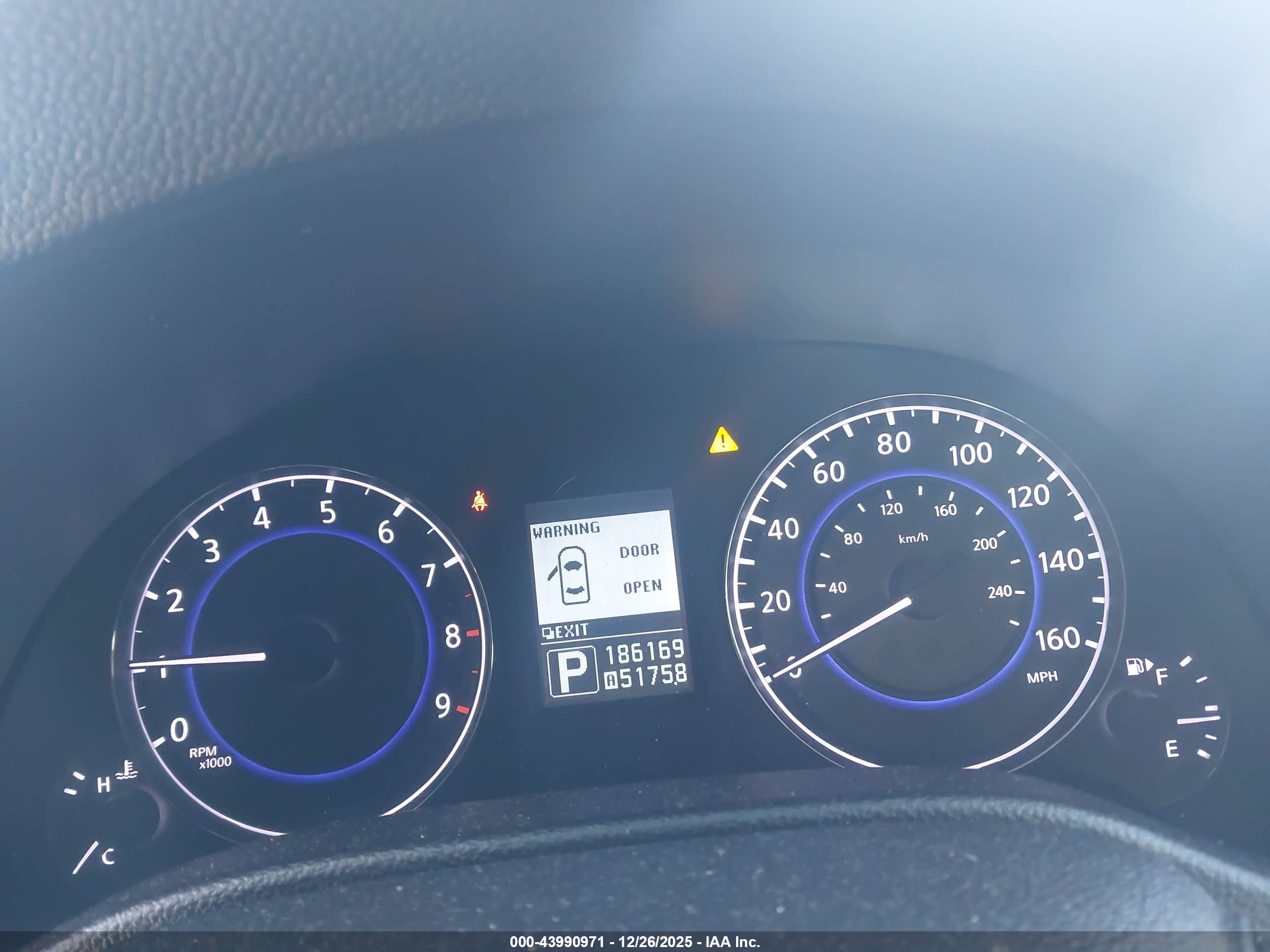 INFINITI G37X image 7