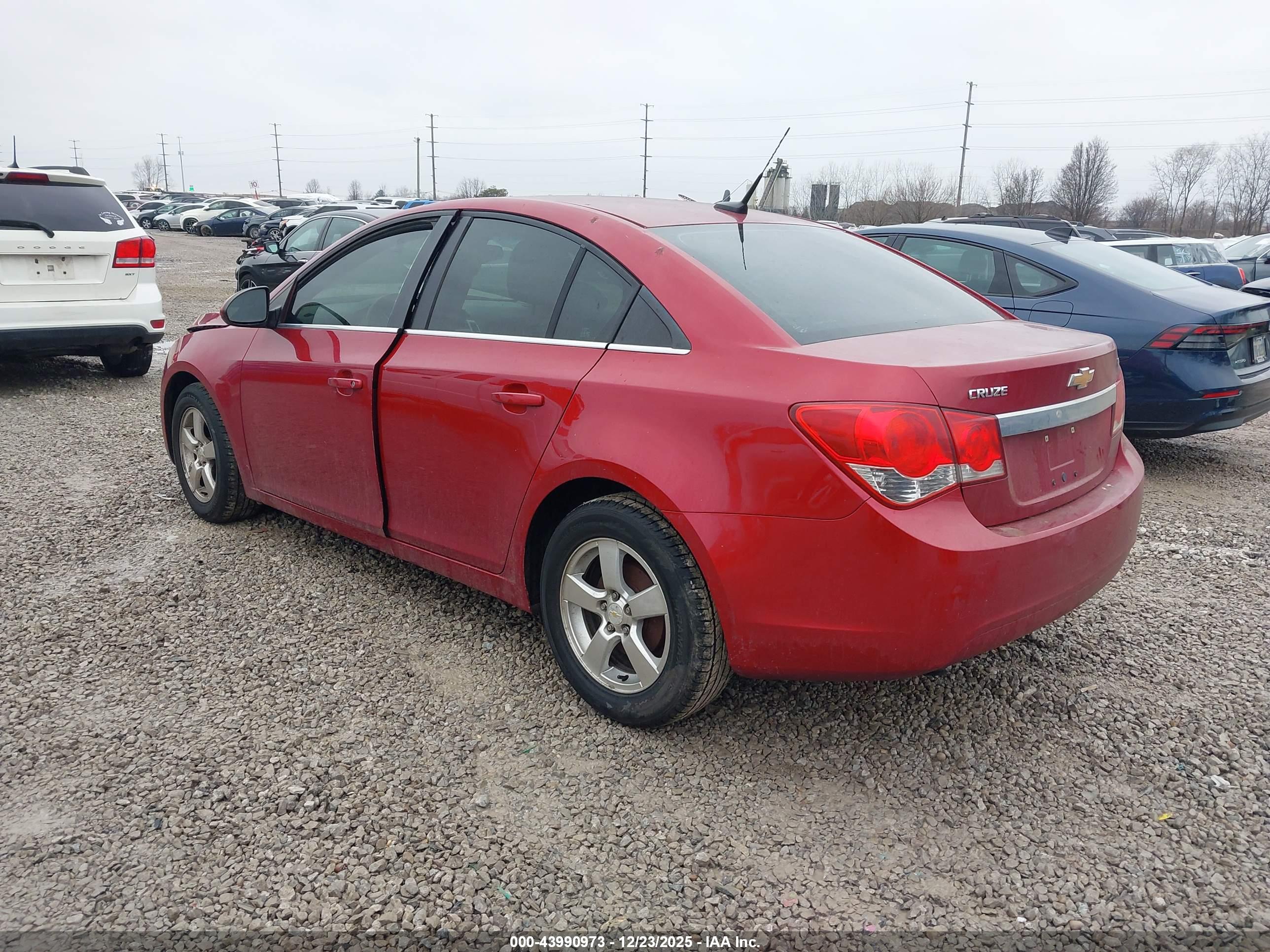 CHEVROLET CRUZE image 3