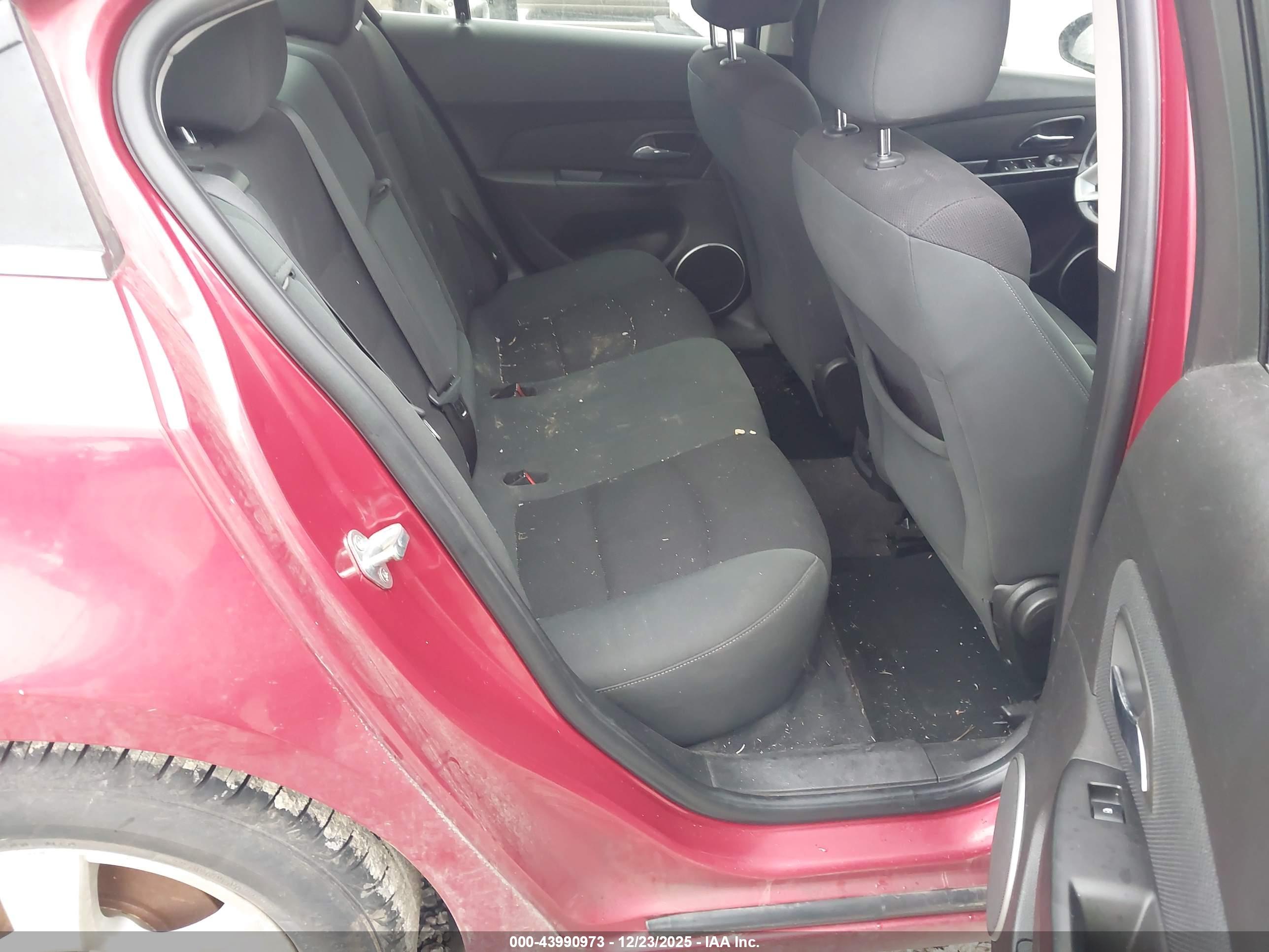 CHEVROLET CRUZE image 8
