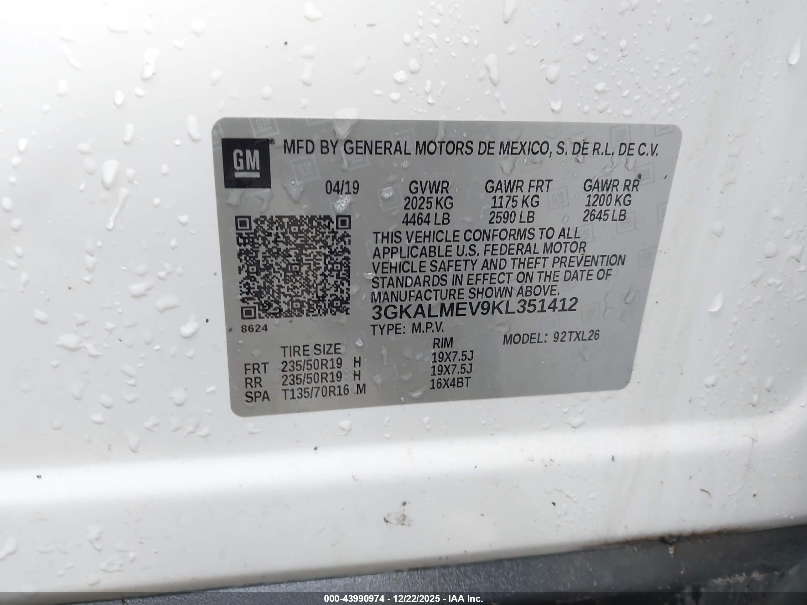GMC TERRAIN image 9