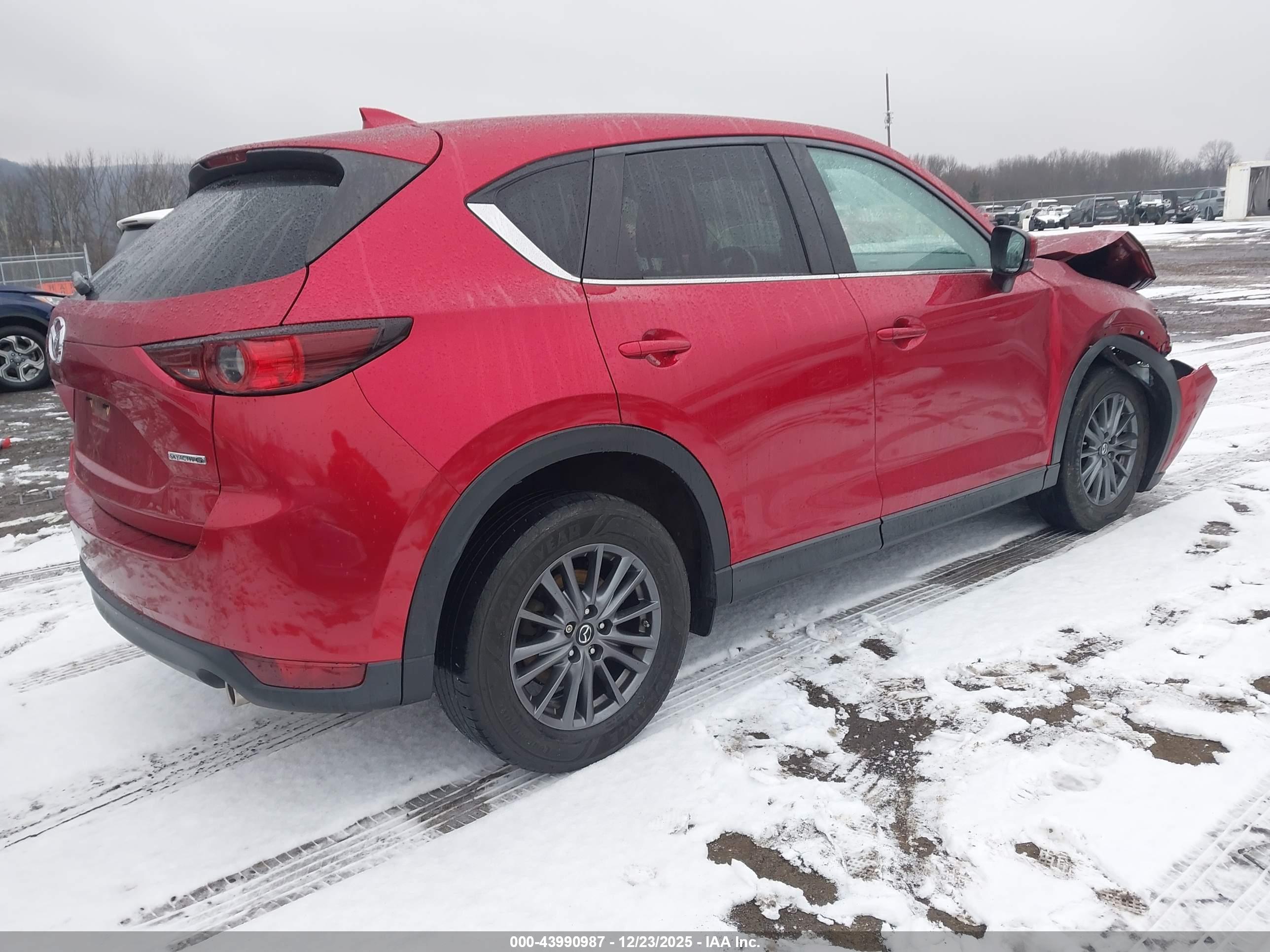 MAZDA CX-5 image 4