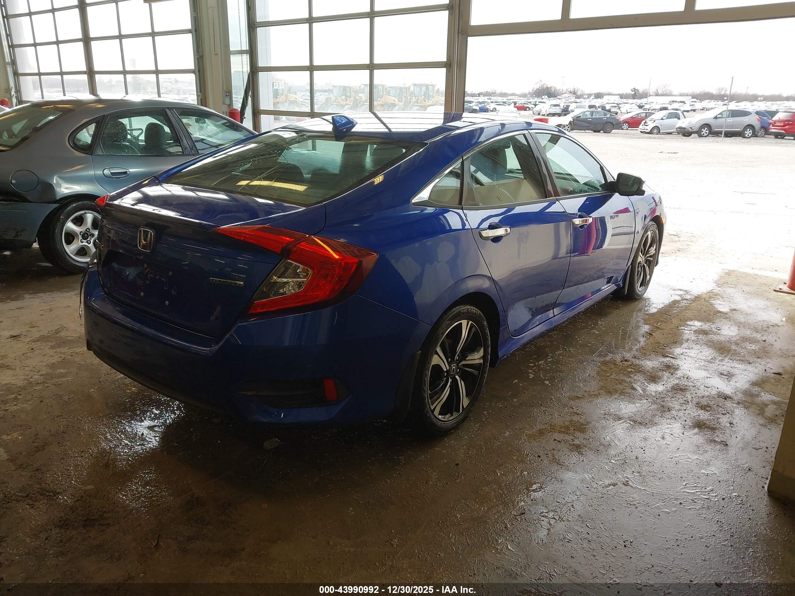 HONDA CIVIC image 4