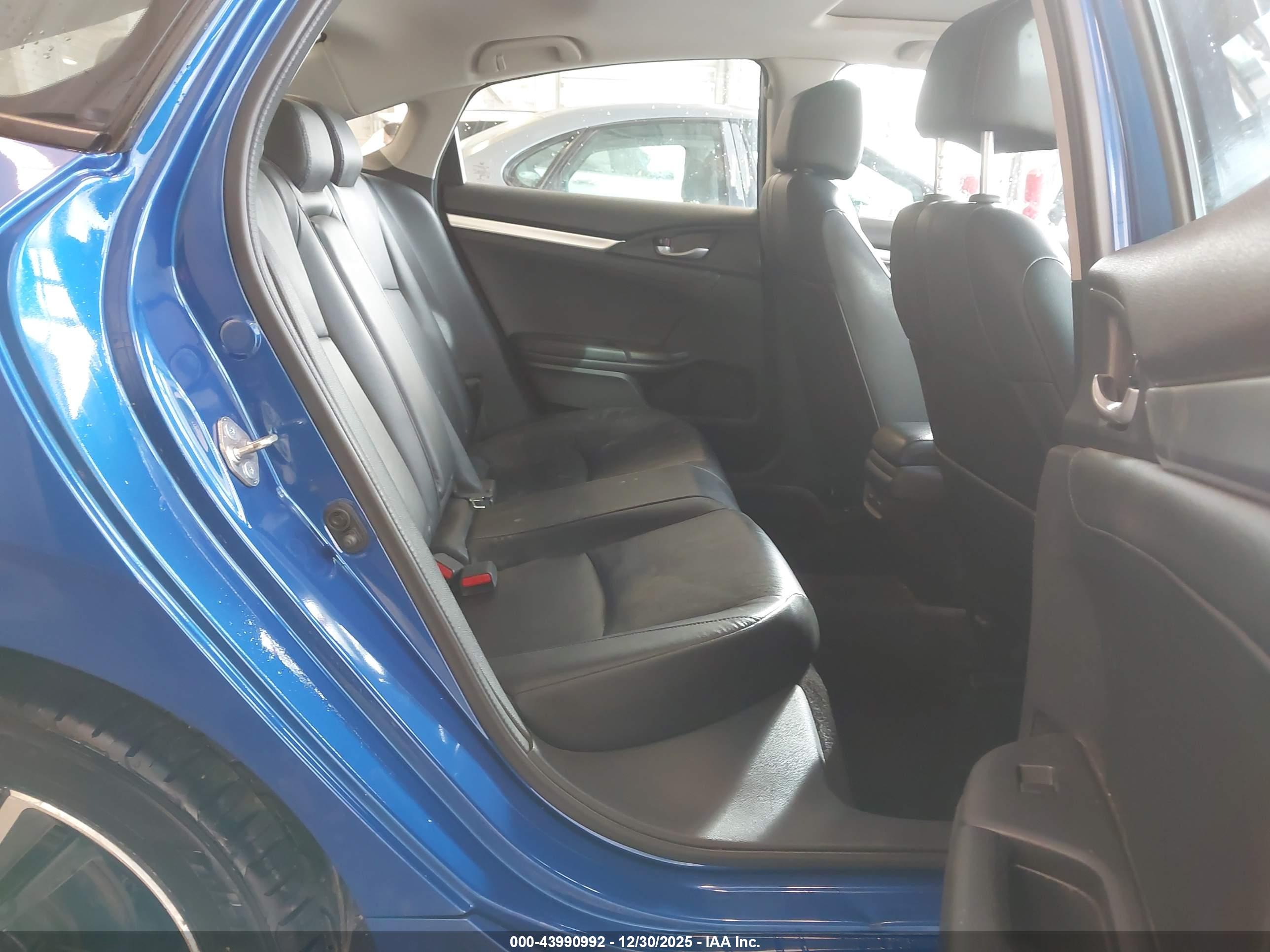 HONDA CIVIC image 8