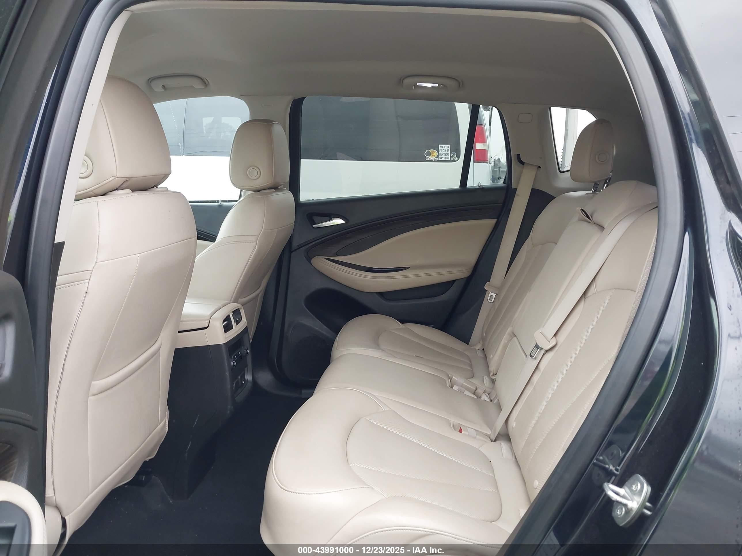 BUICK ENVISION image 8