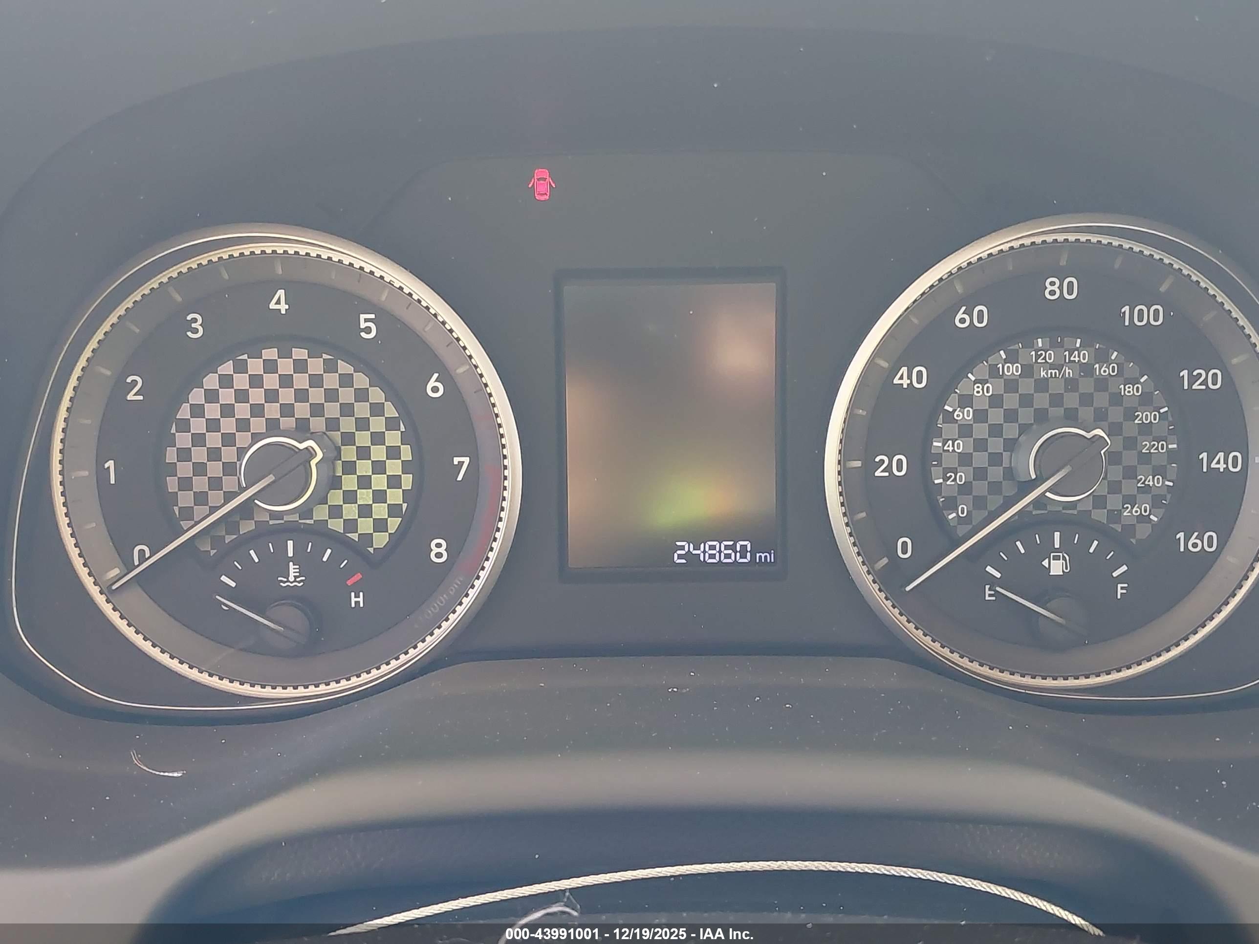 HYUNDAI ELANTRA image 7