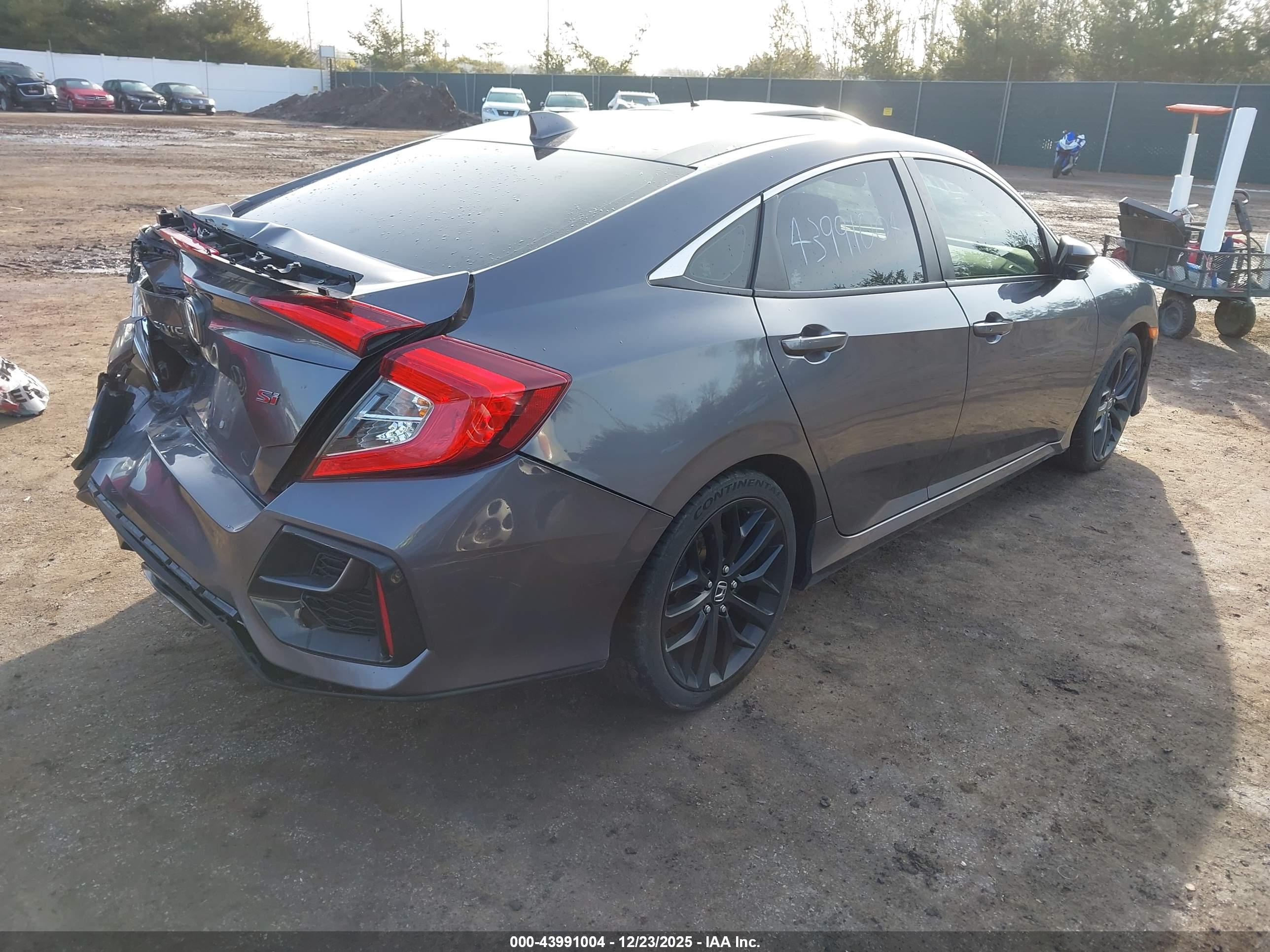 HONDA CIVIC image 4
