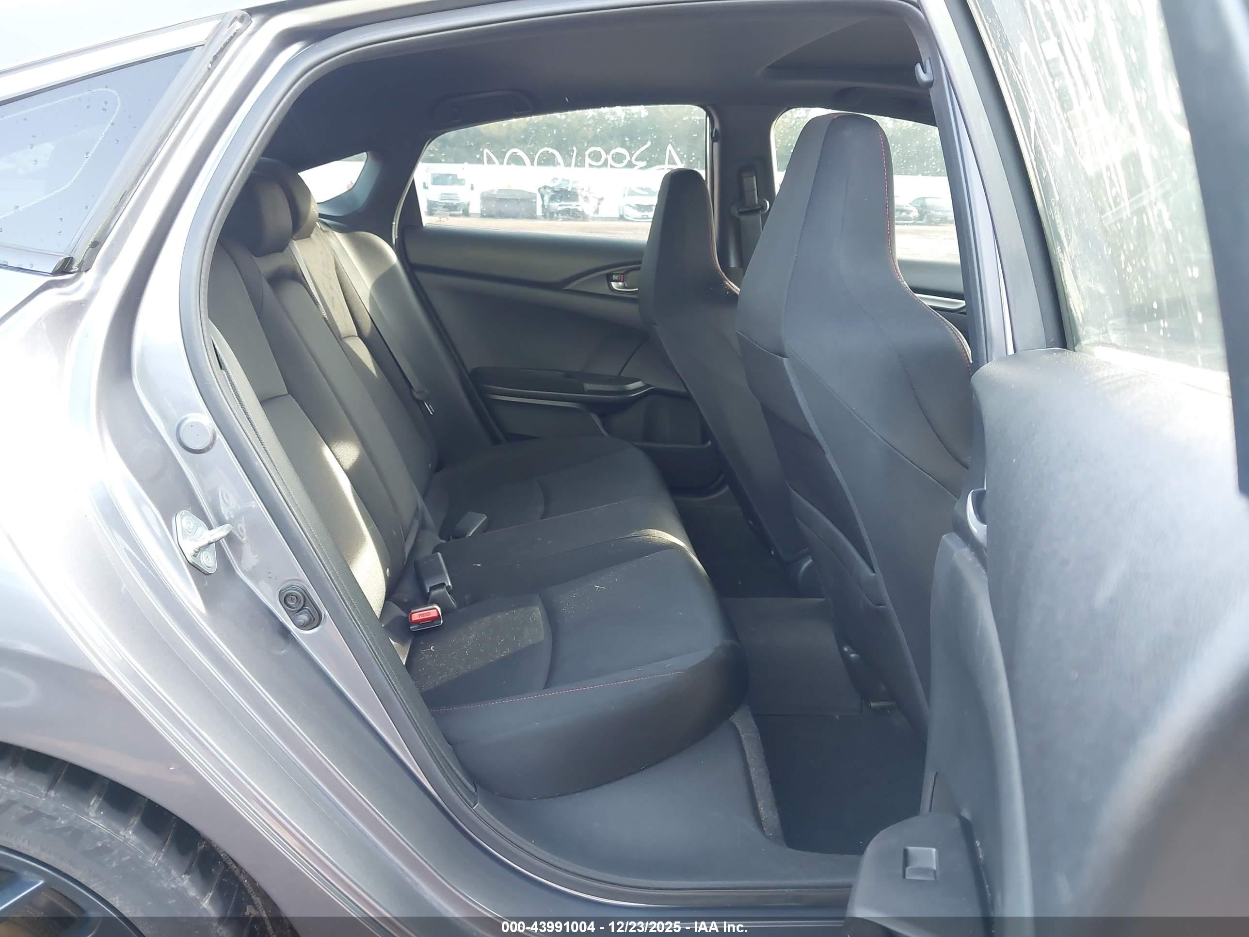HONDA CIVIC image 8