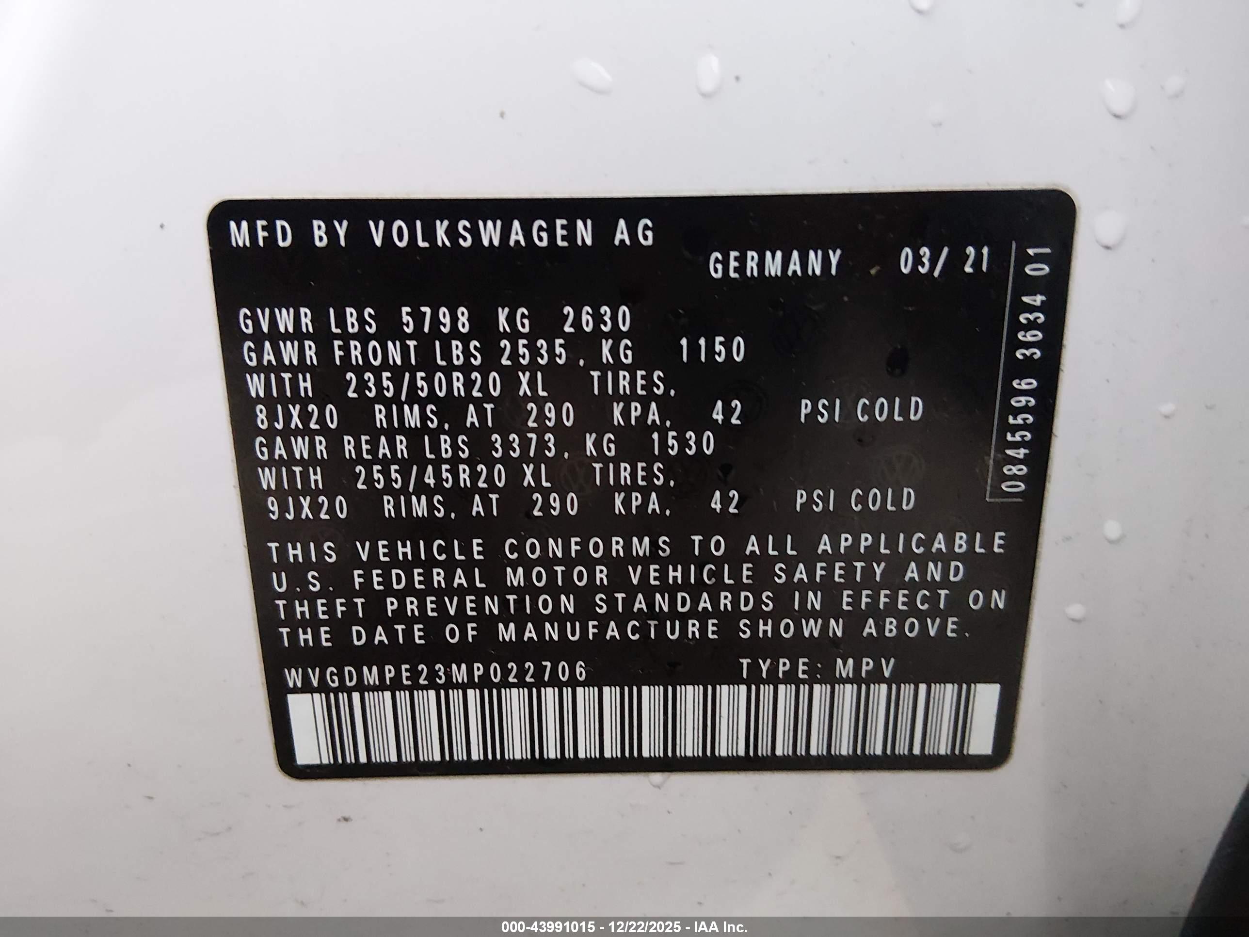 VOLKSWAGEN ID.4 image 9