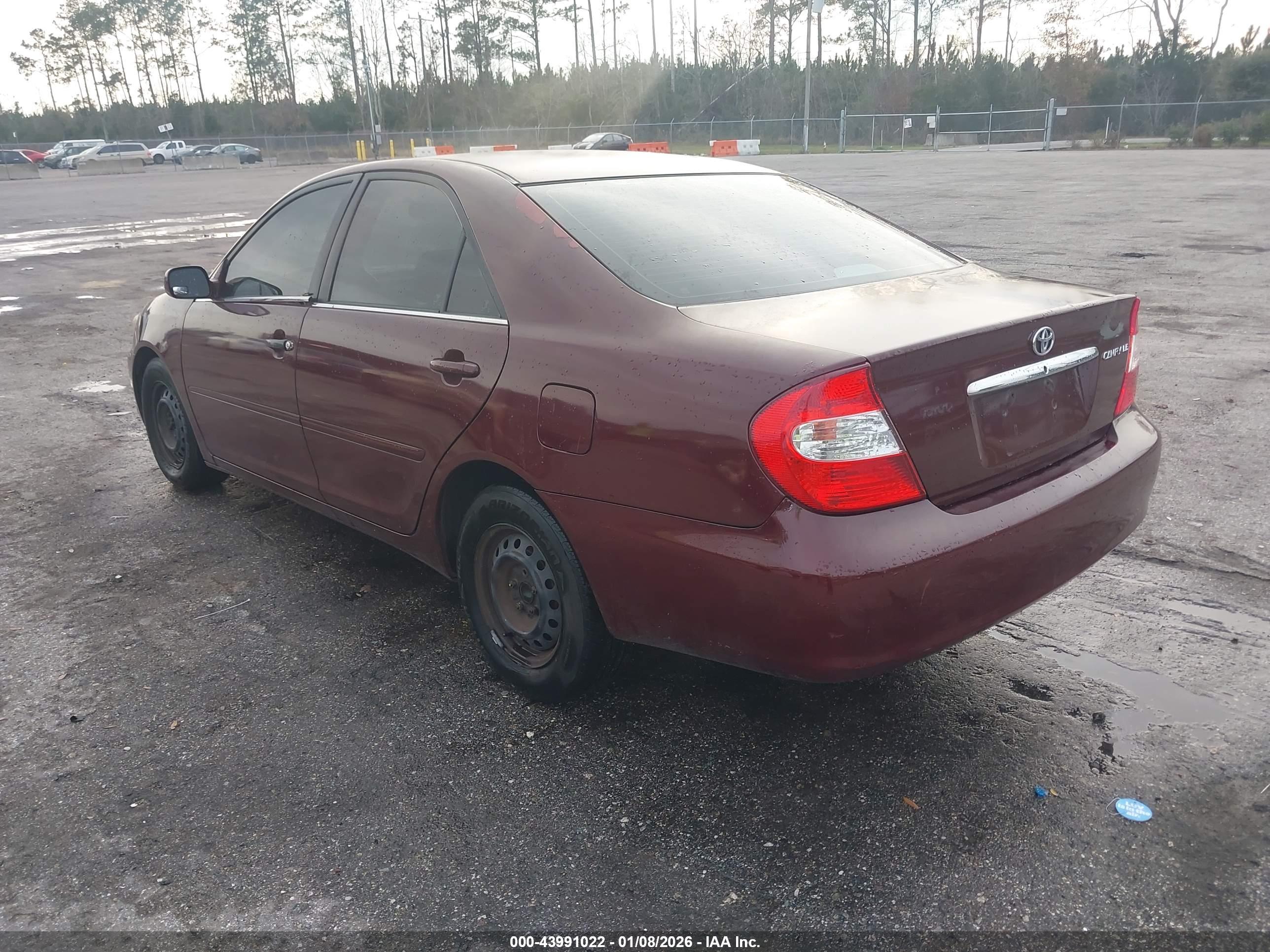 TOYOTA CAMRY image 3