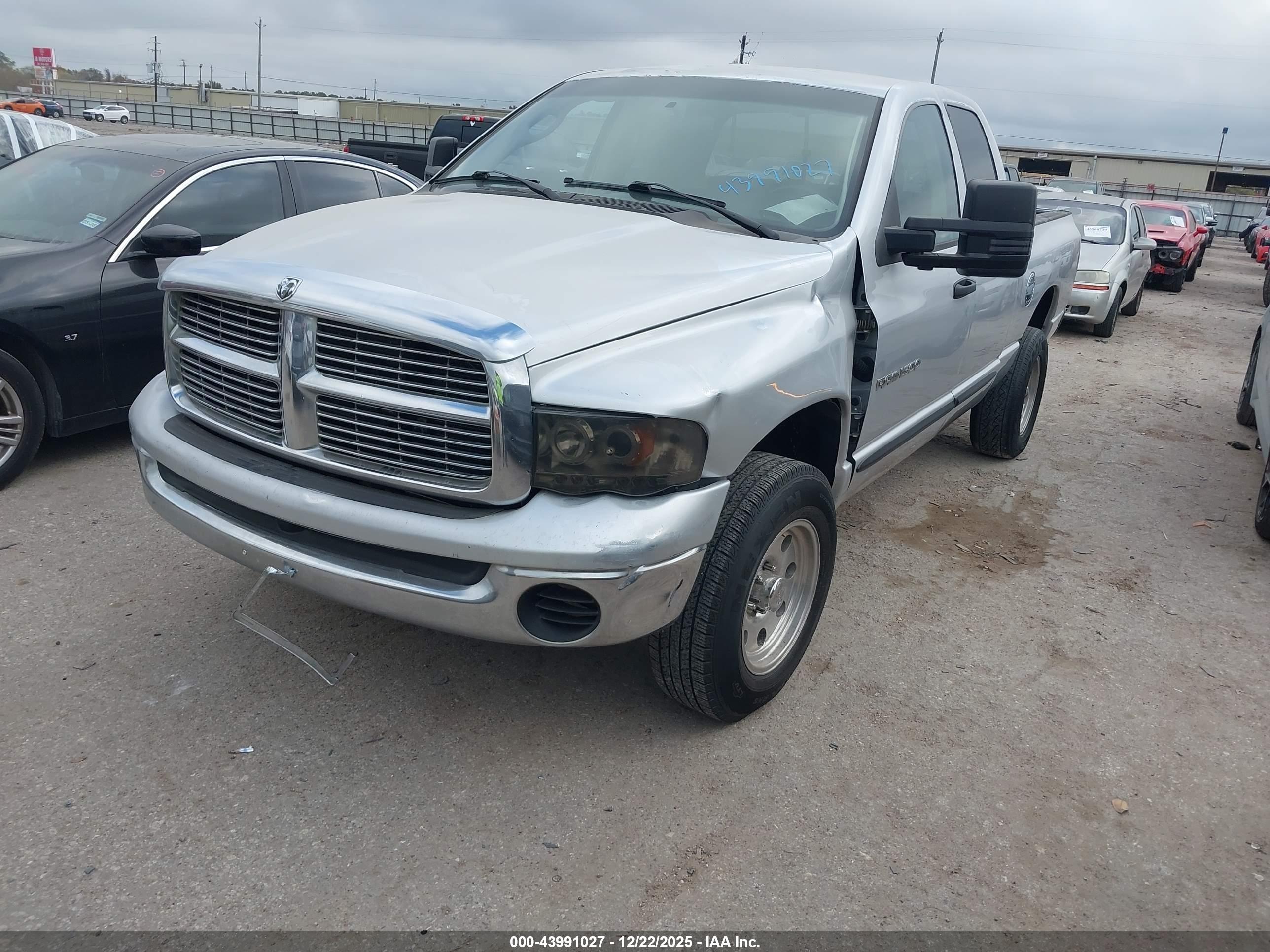 DODGE RAM image 2
