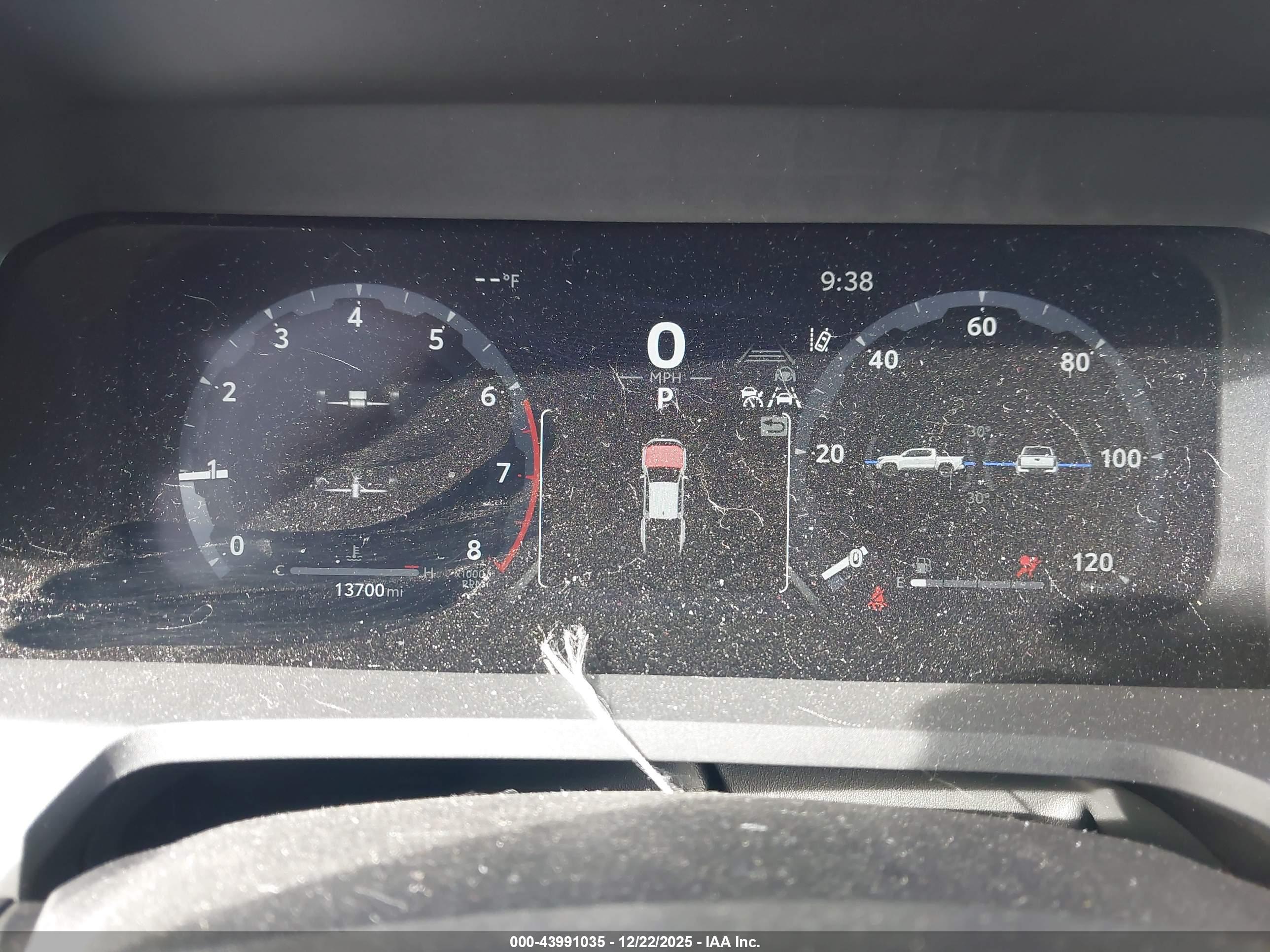 TOYOTA TACOMA image 7
