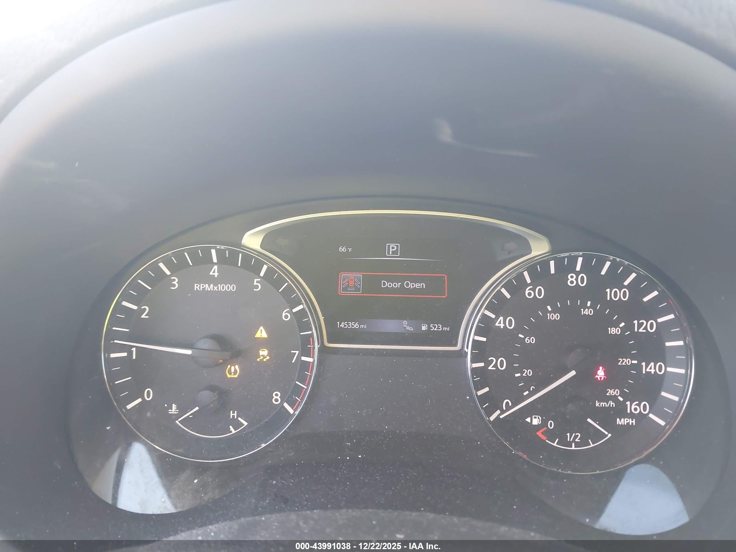 NISSAN ALTIMA image 7