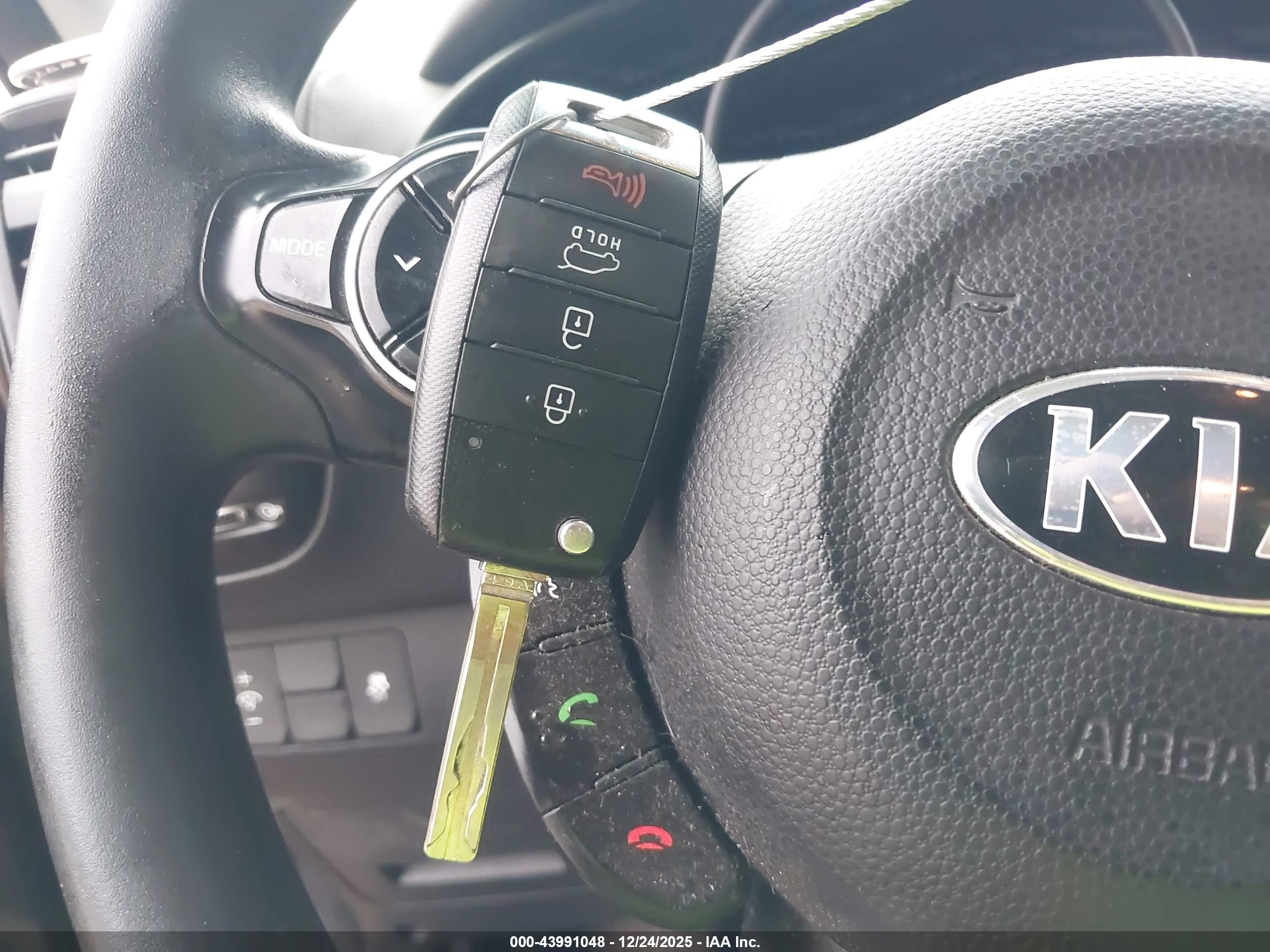 KIA SOUL image 11