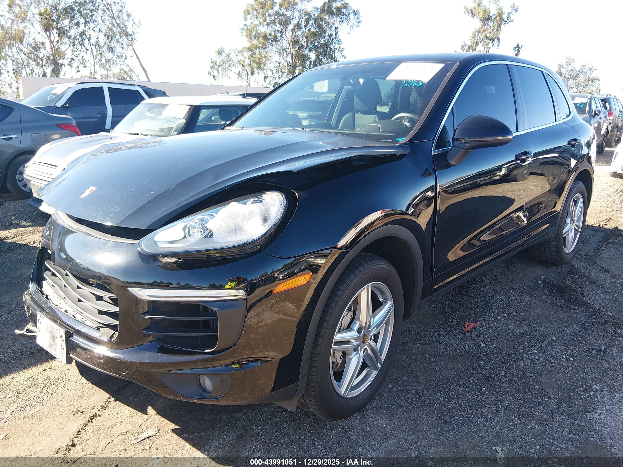 PORSCHE CAYENNE image 2