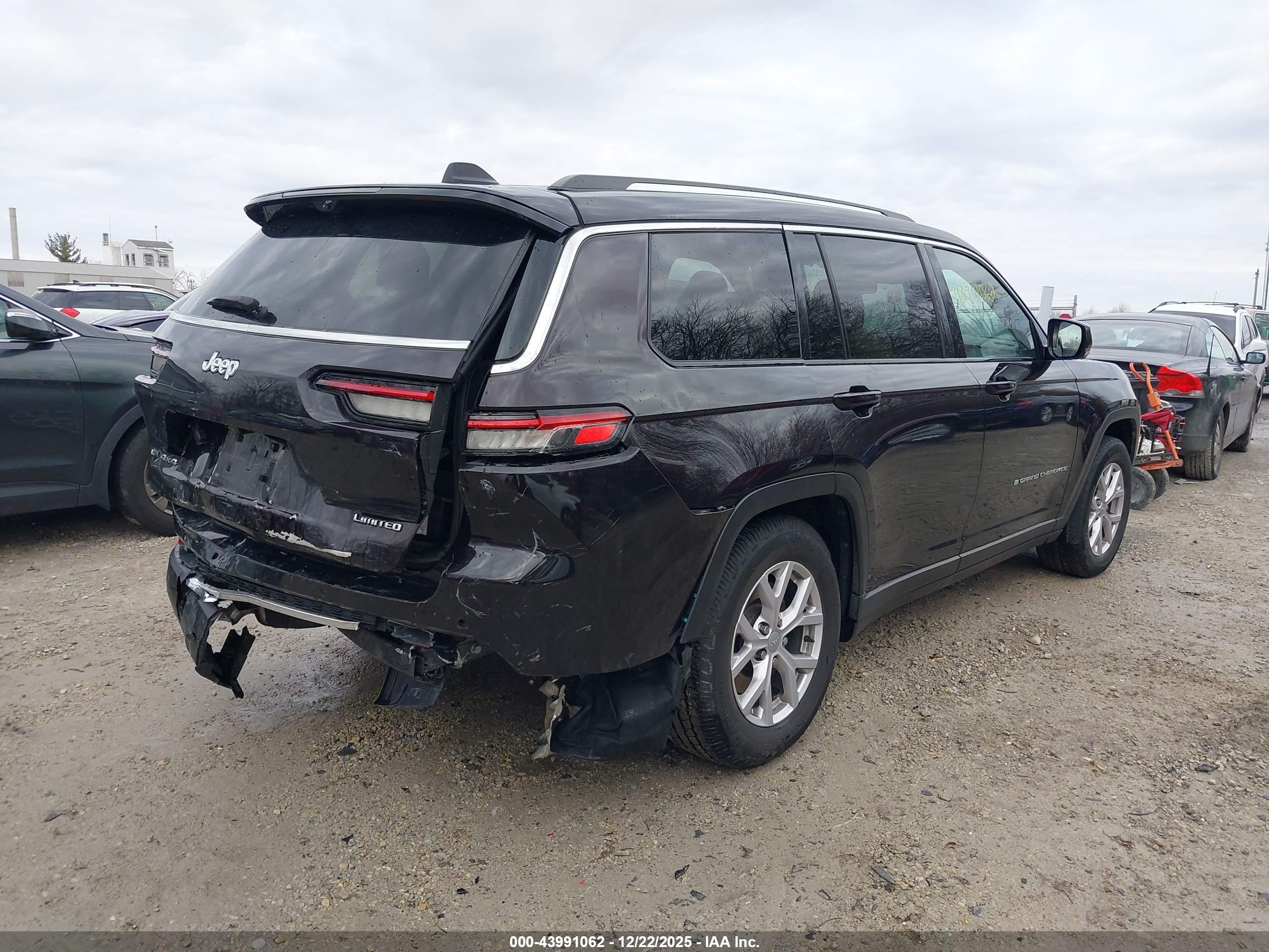 JEEP GRAND image 4