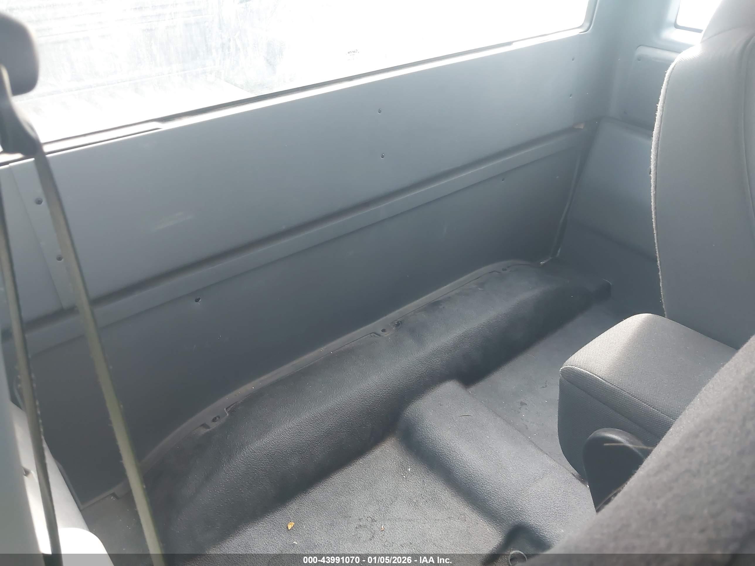 FORD RANGER image 8