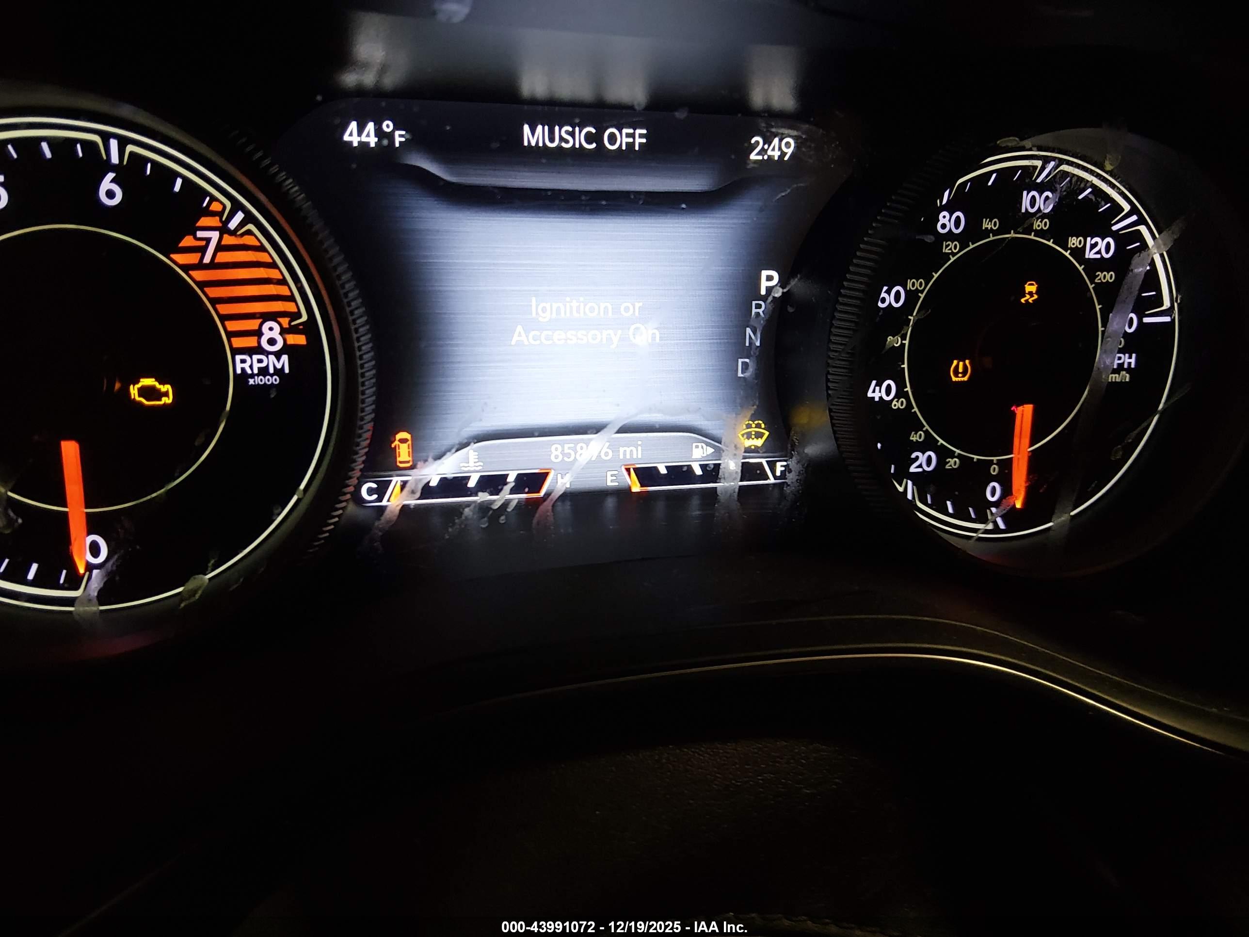 JEEP CHEROKEE image 7