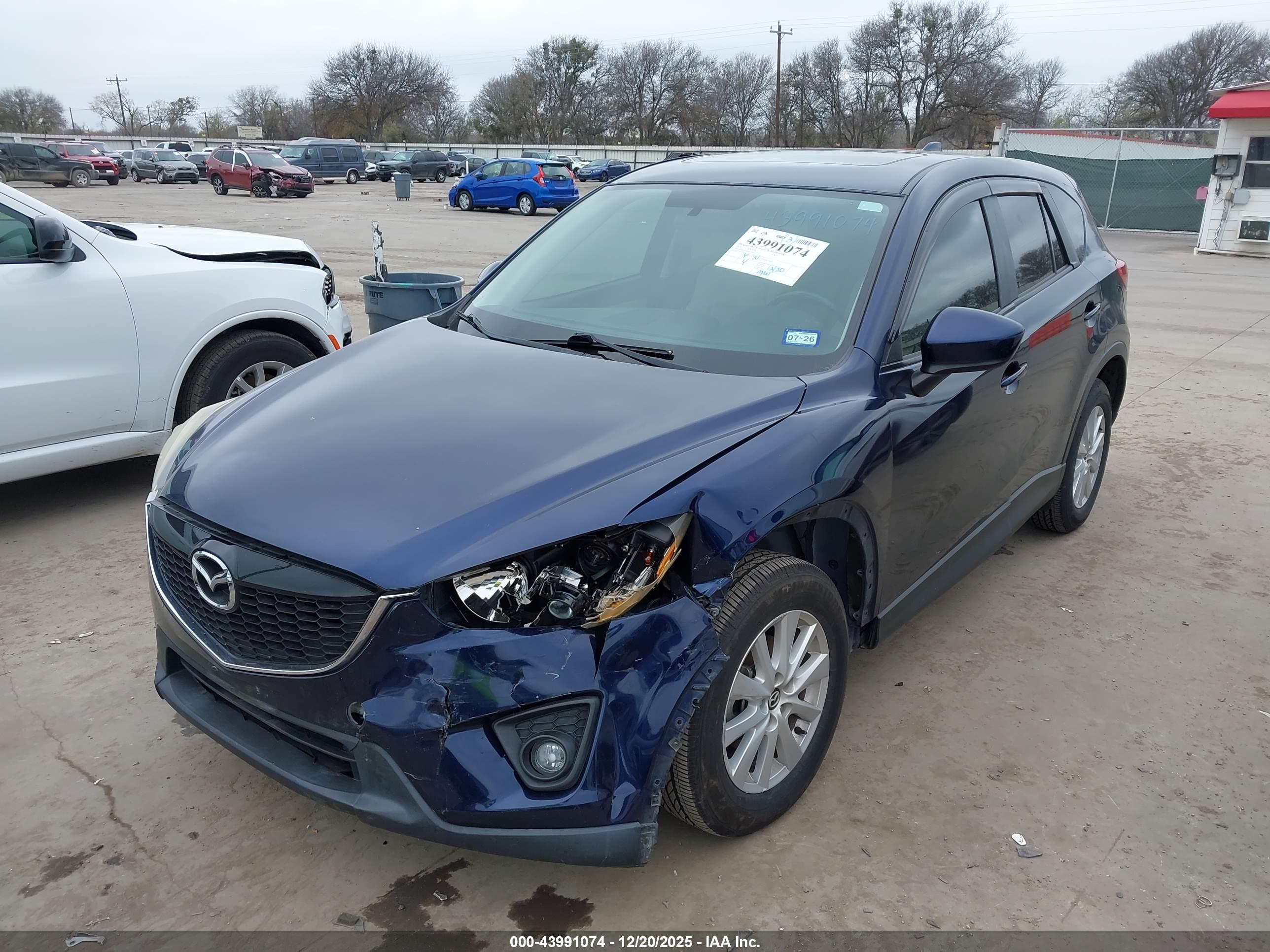 MAZDA CX-5 image 2