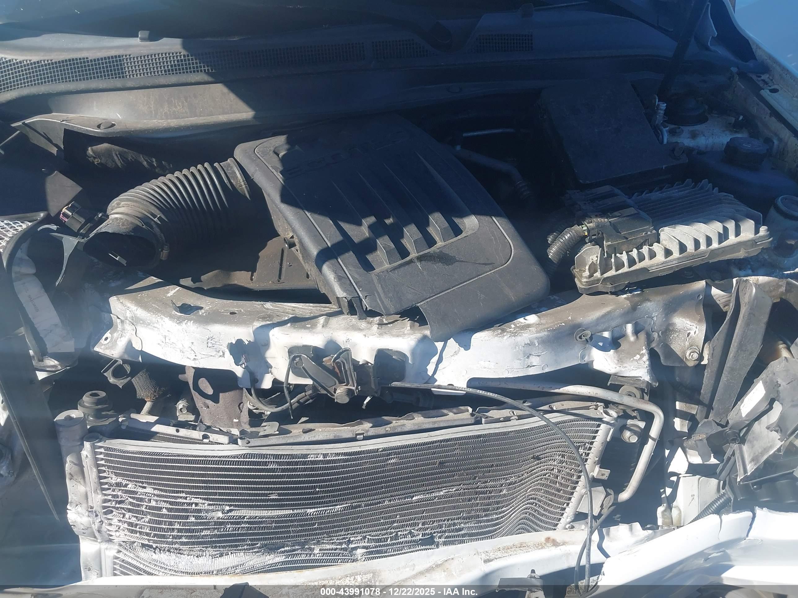 CHEVROLET EQUINOX image 10