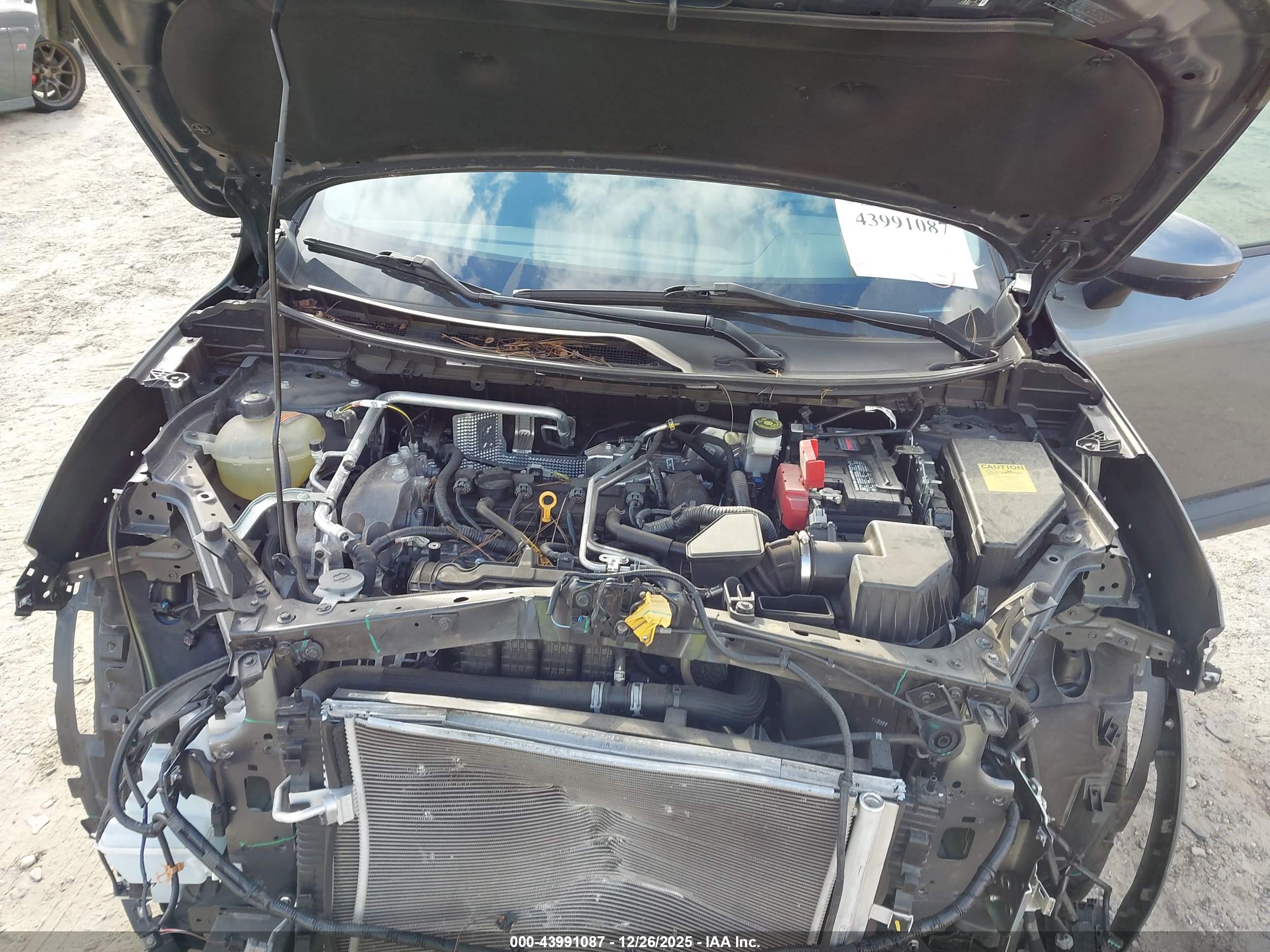 NISSAN ROGUE image 10