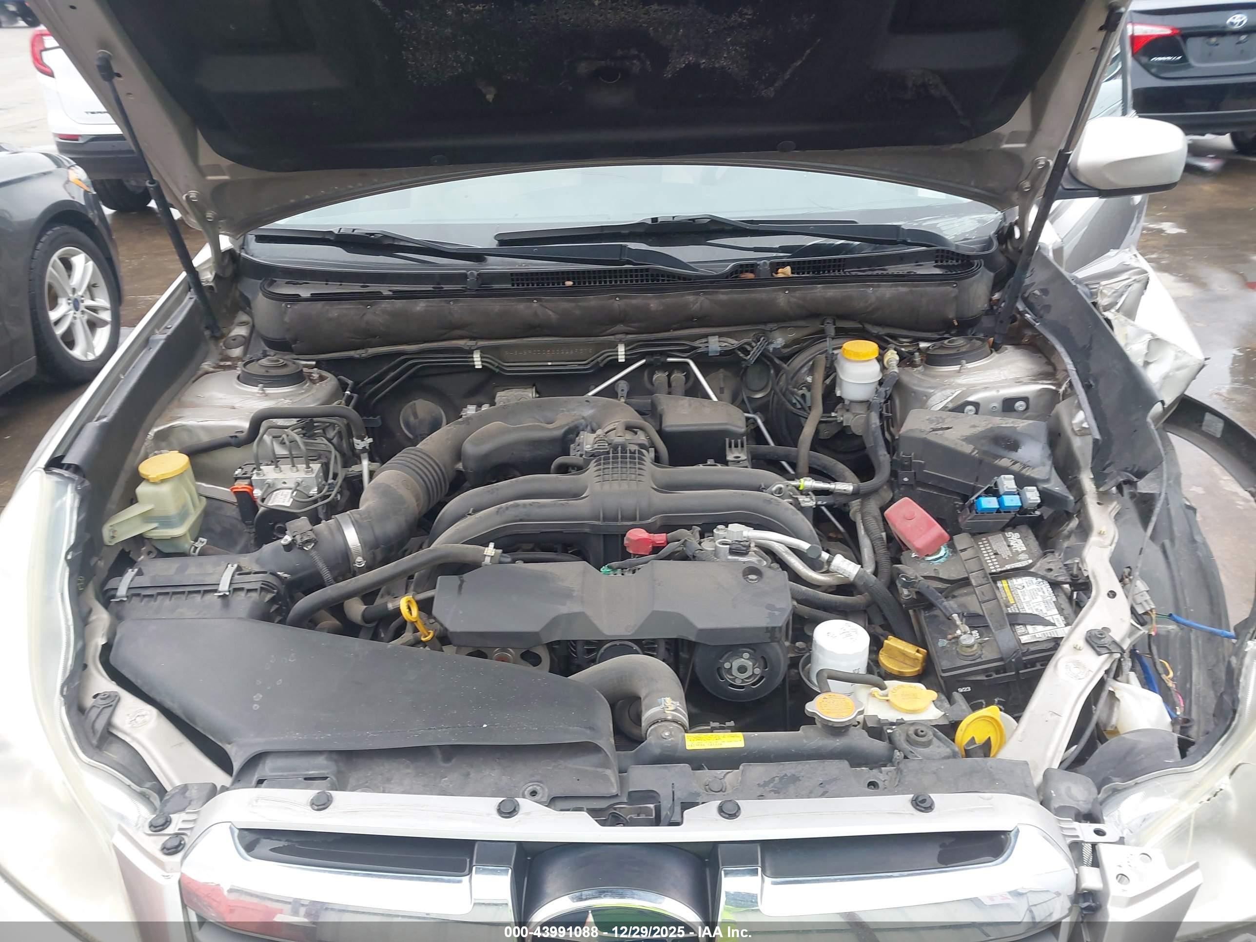 SUBARU OUTBACK image 10