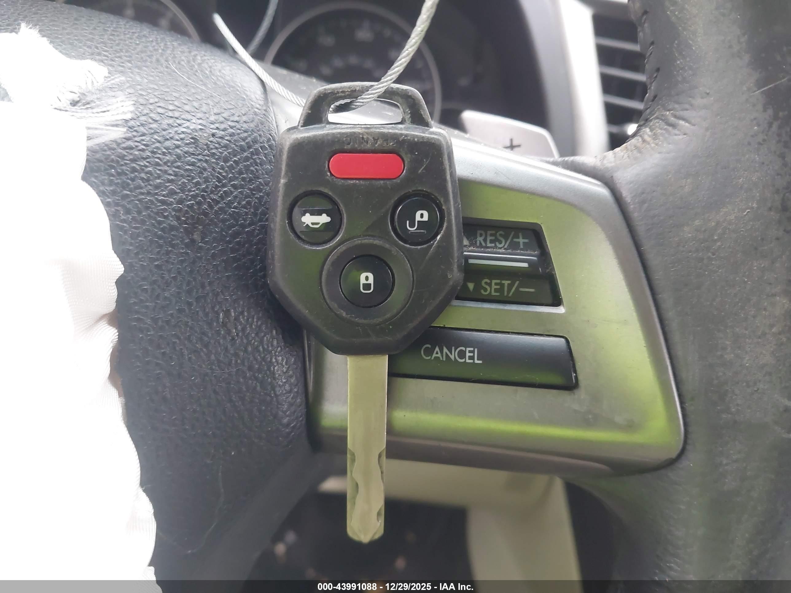 SUBARU OUTBACK image 11