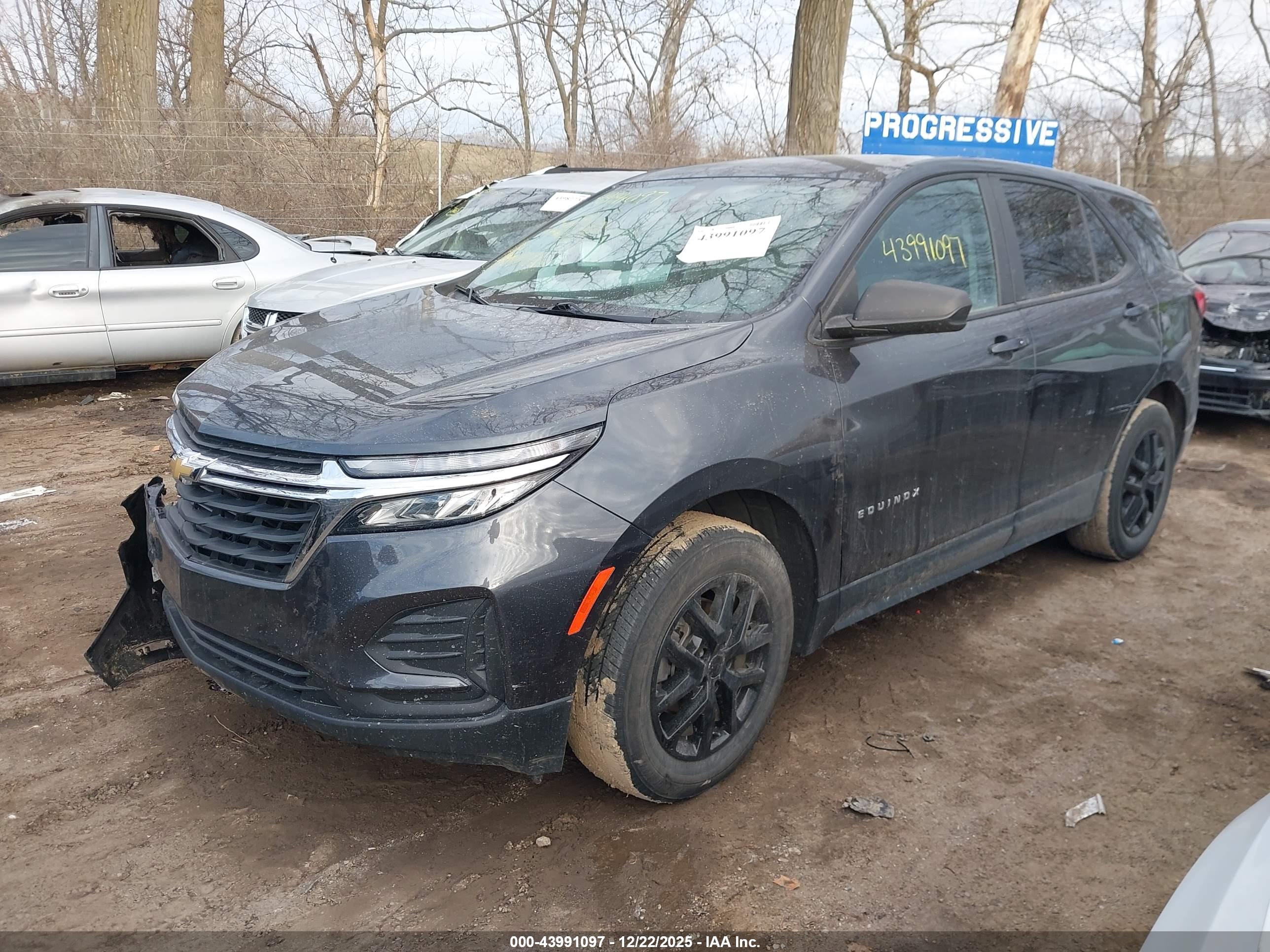 CHEVROLET EQUINOX image 2
