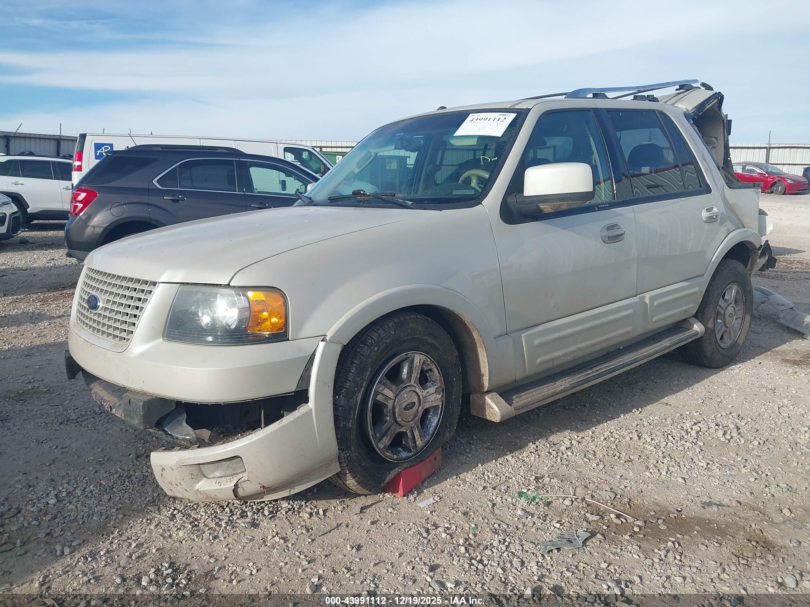 FORD EXPEDITION image 2